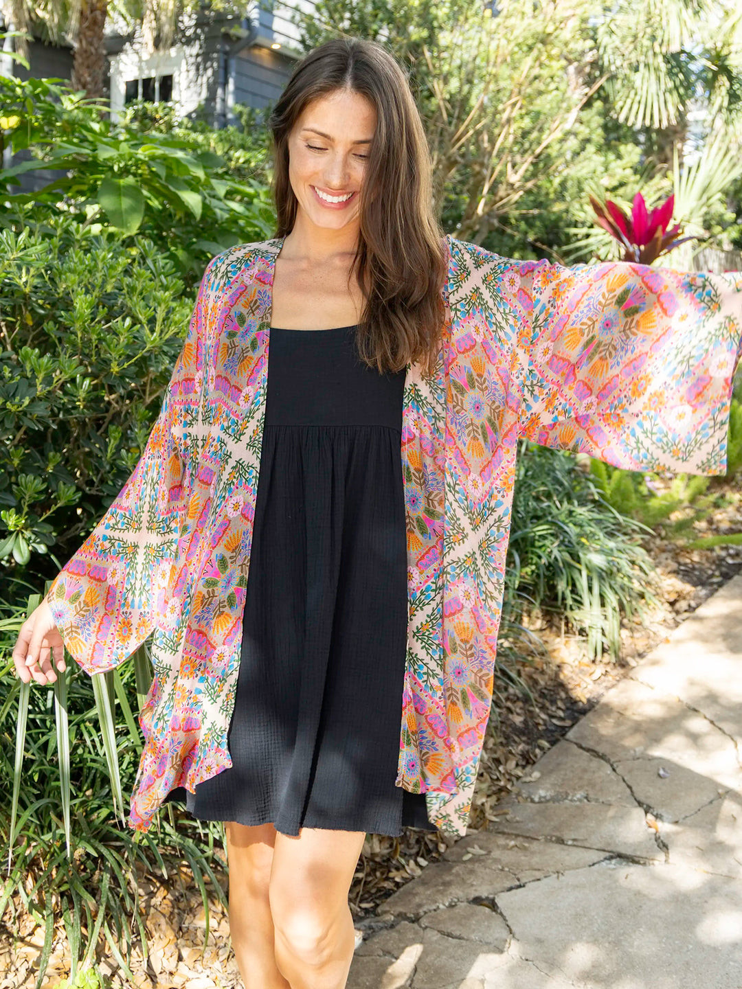 Sierra Kimono - Pink Floral Diamonds | Natural Life