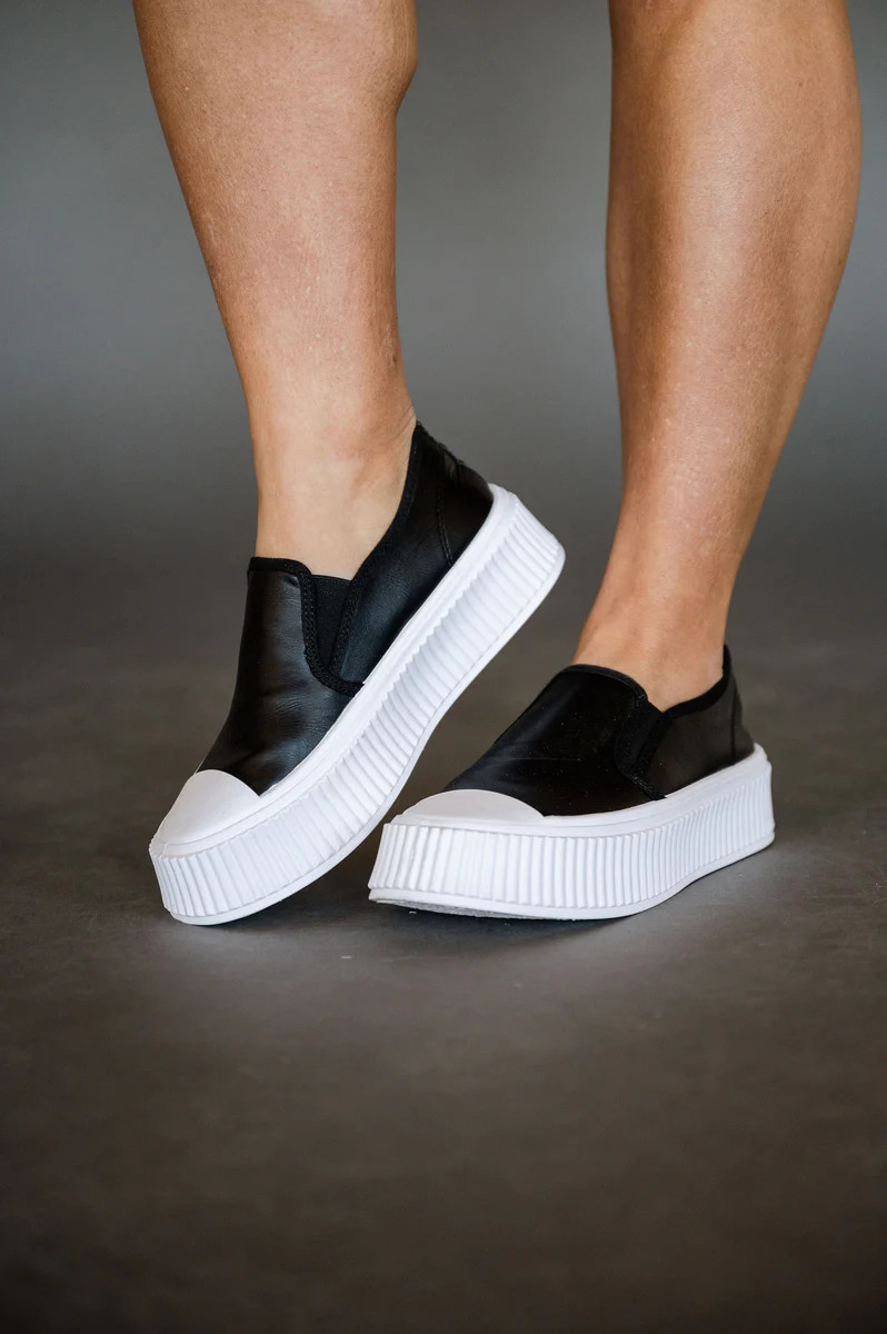 Mizar Sneakers - Black | Mindy Mae's Market