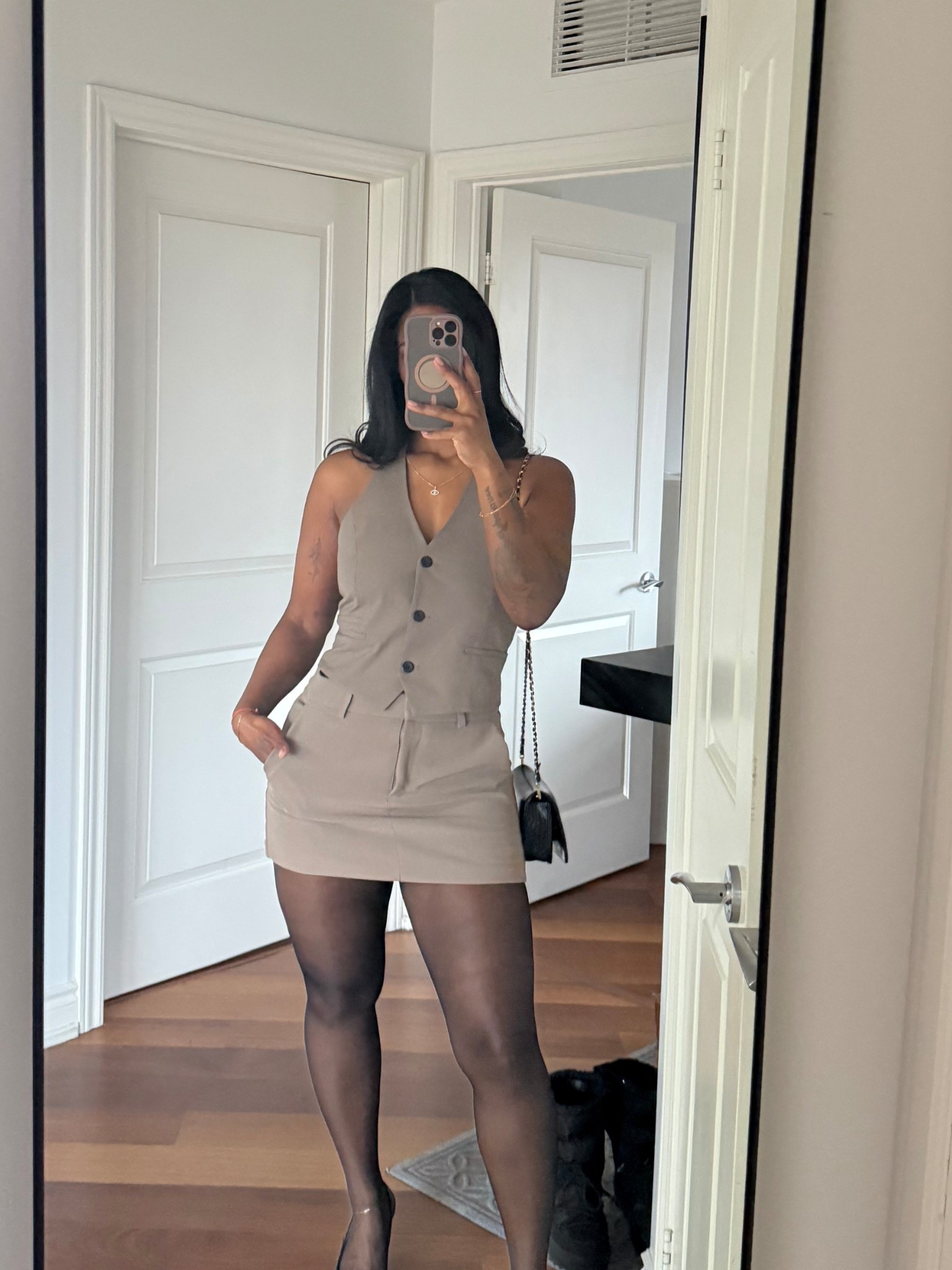 Skirt tights and shoes! 

#LTKsale #LTKshoes #LTKdresses