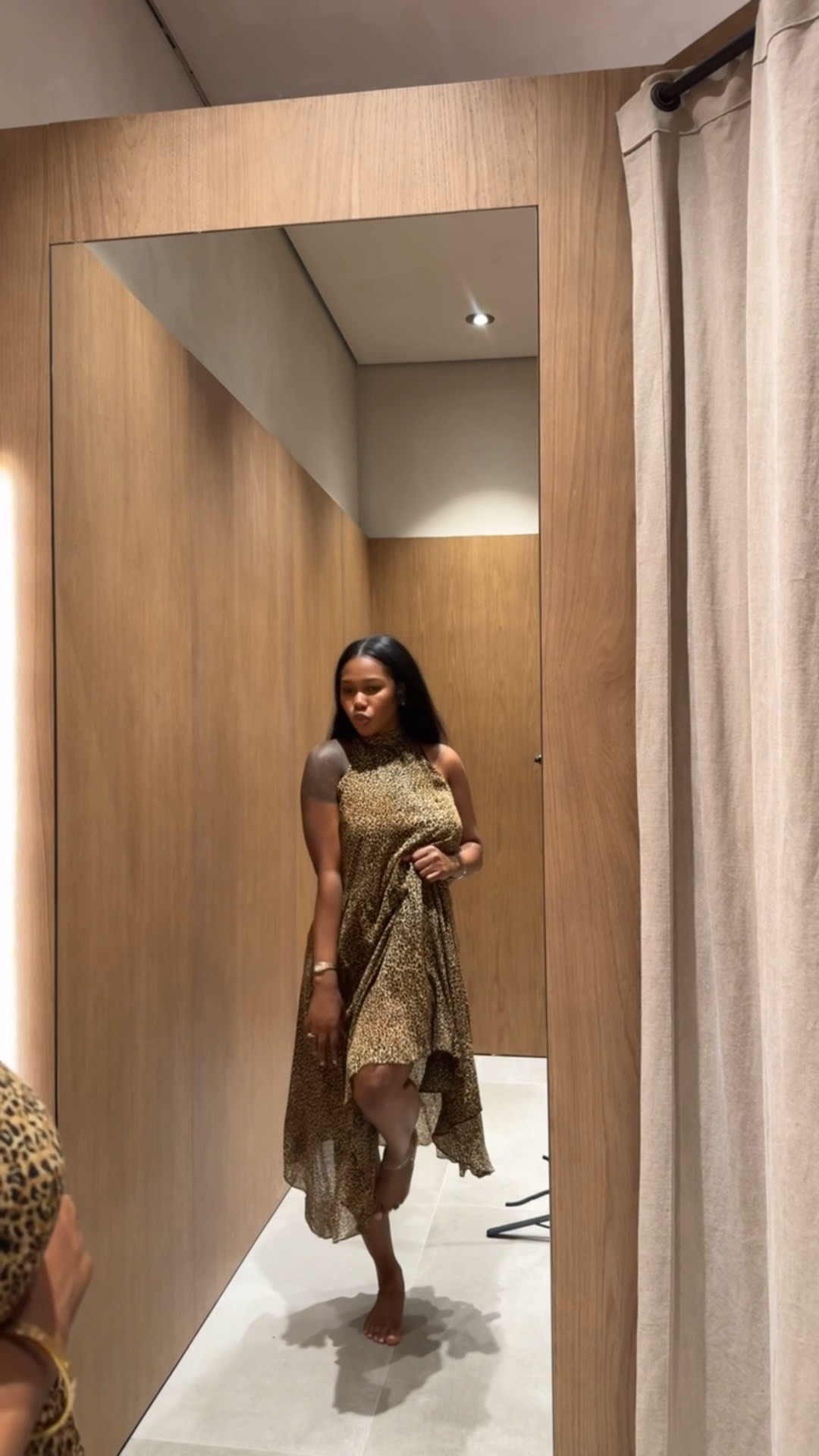 Grown and sexy dress