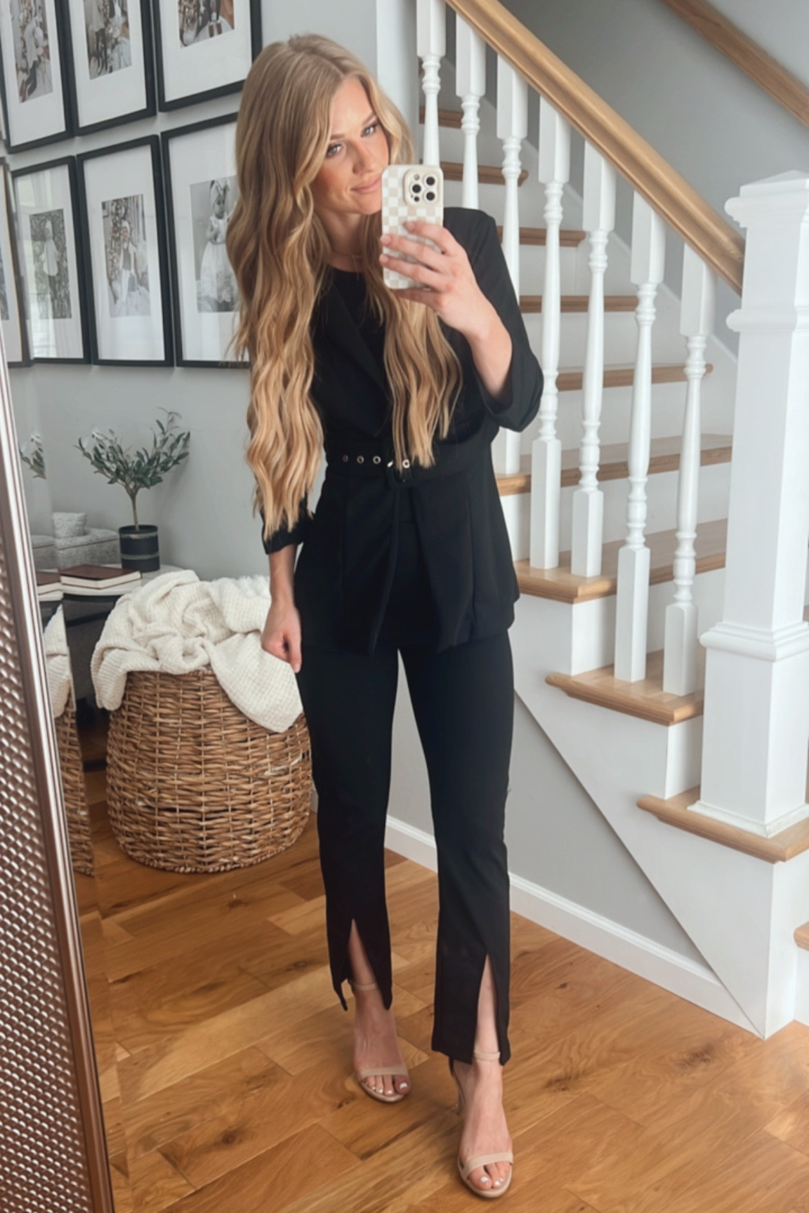 Black suit. All black work outfit. 

#LTKWorkwear