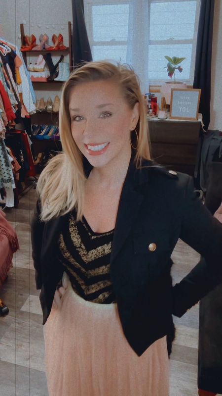It’s still pretty cold where I live, but I’m itching to get to #spring!

Originally, this jacket was from NY&CO, the shirt is JLo from Kohl’s, and the skirt is LC Lauren Conrad from Kohl’s. I’ve had these for too long to link directly, but below are some great alternatives !

#LTKstyletip #LTKunder100 #LTKworkwear