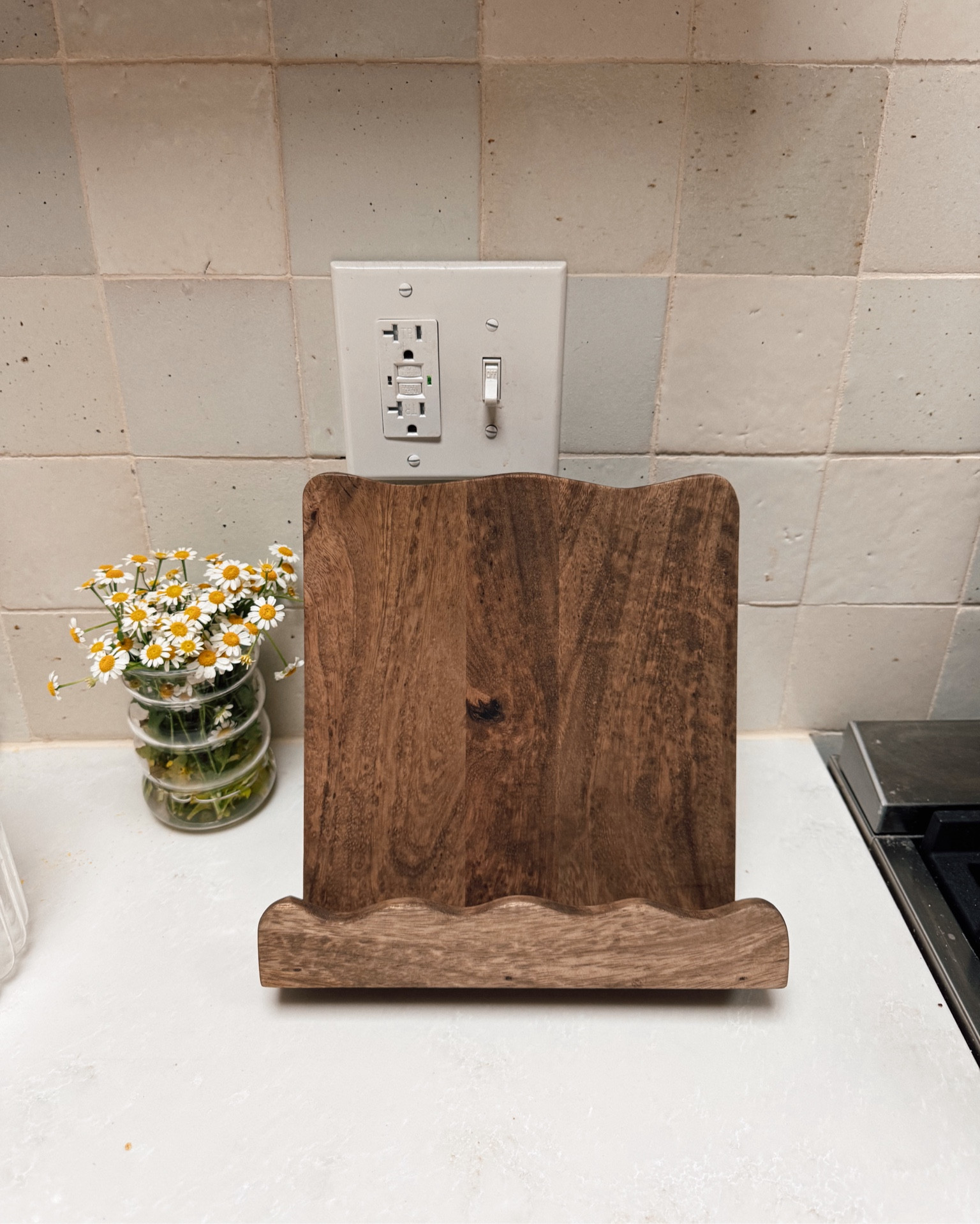 The cutest scalloped cookbook stand!!