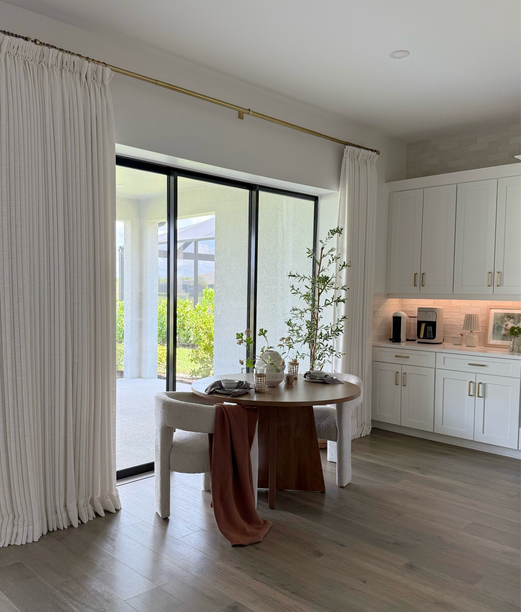 My living room curtains are currently 20% off with code JULY ✨🤍

Liz Linen
Ivory White 1908-2
Triple Pleat
100 W x 109 L
Room Darkening (140 gsm) 
Memory Shape 



#customcurtains #drapes #customdrapery #lizlinen #twopagescurtains #kitchen #livingroom #curtains

#LTKHome