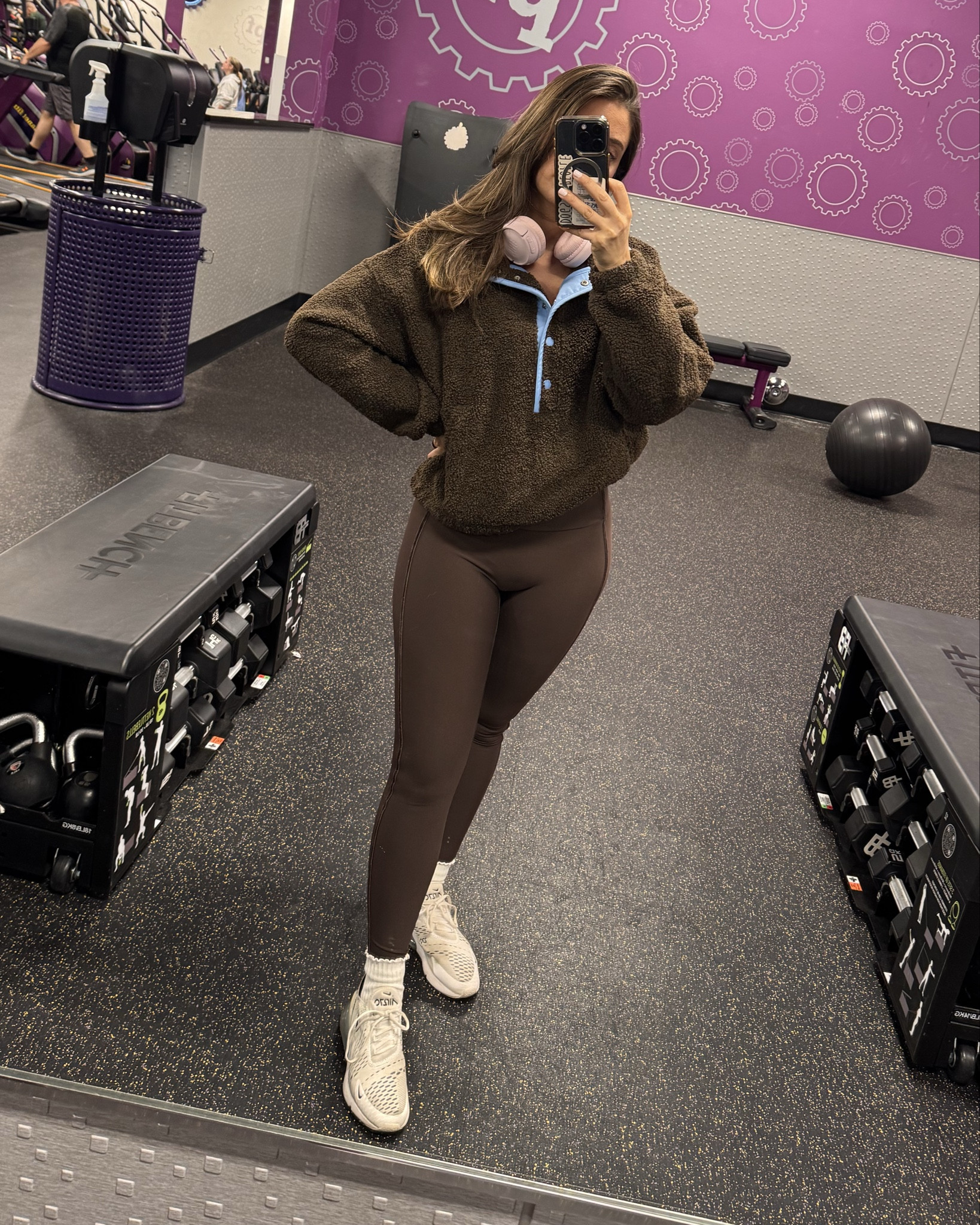 @abercrombie 🤎

#LTKdayinmylife #LTKfitnessgoals #LTKootd