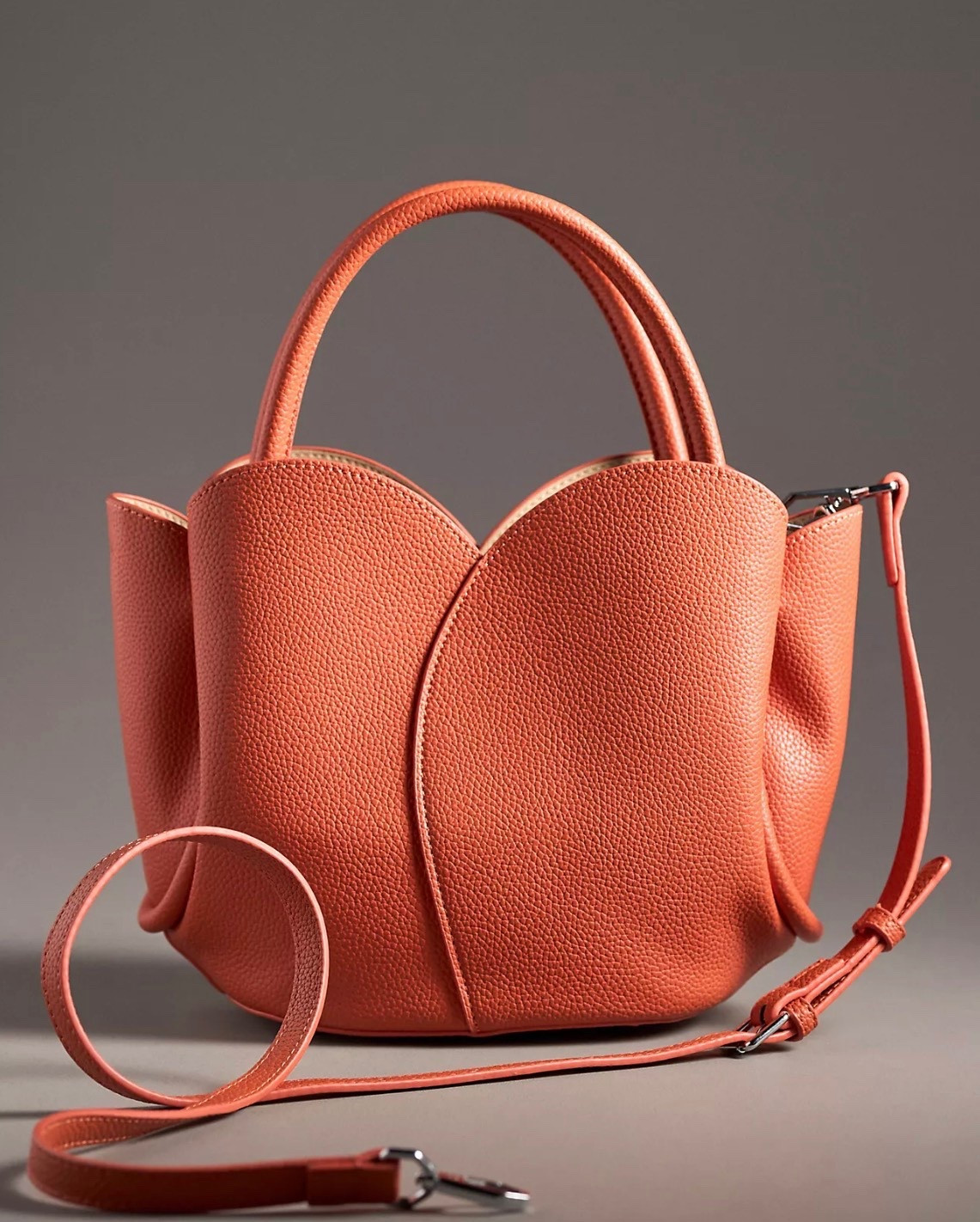 Just got this beauty for tulip season, I also have linked a stunning tulip print dress that I also have to shoot it with. Can’t wait! 

#LTKSeasonal #LTKootd #LTKMidsize