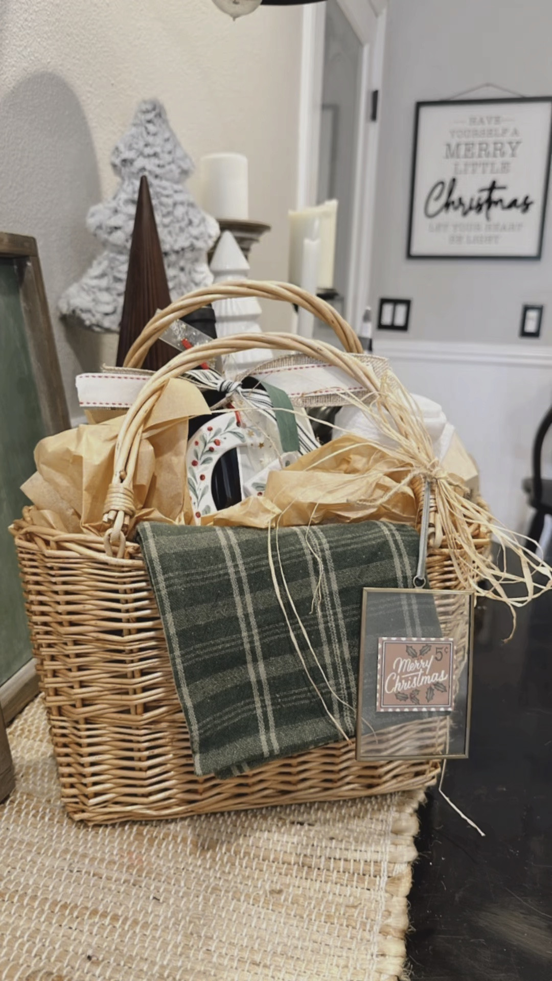 Christmas Gift Idea! Great for maybe a couple, a gift exchange, clients & more! Happy Gifting🎄❤️🍾🥂 Cheers! 

#LTKSeasonal #LTKGiftGuide #LTKHoliday