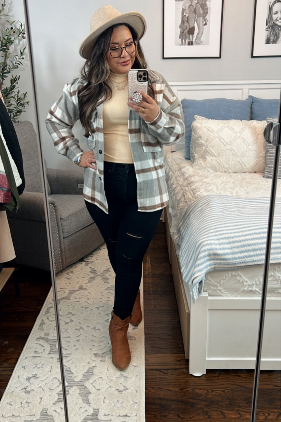 Small Shacket 
Medium top 
Size 10 jeans 
Some of my fall favs and these jeans since me in so much love them! 

#LTKstyletip #LTKunder50 #LTKbeauty