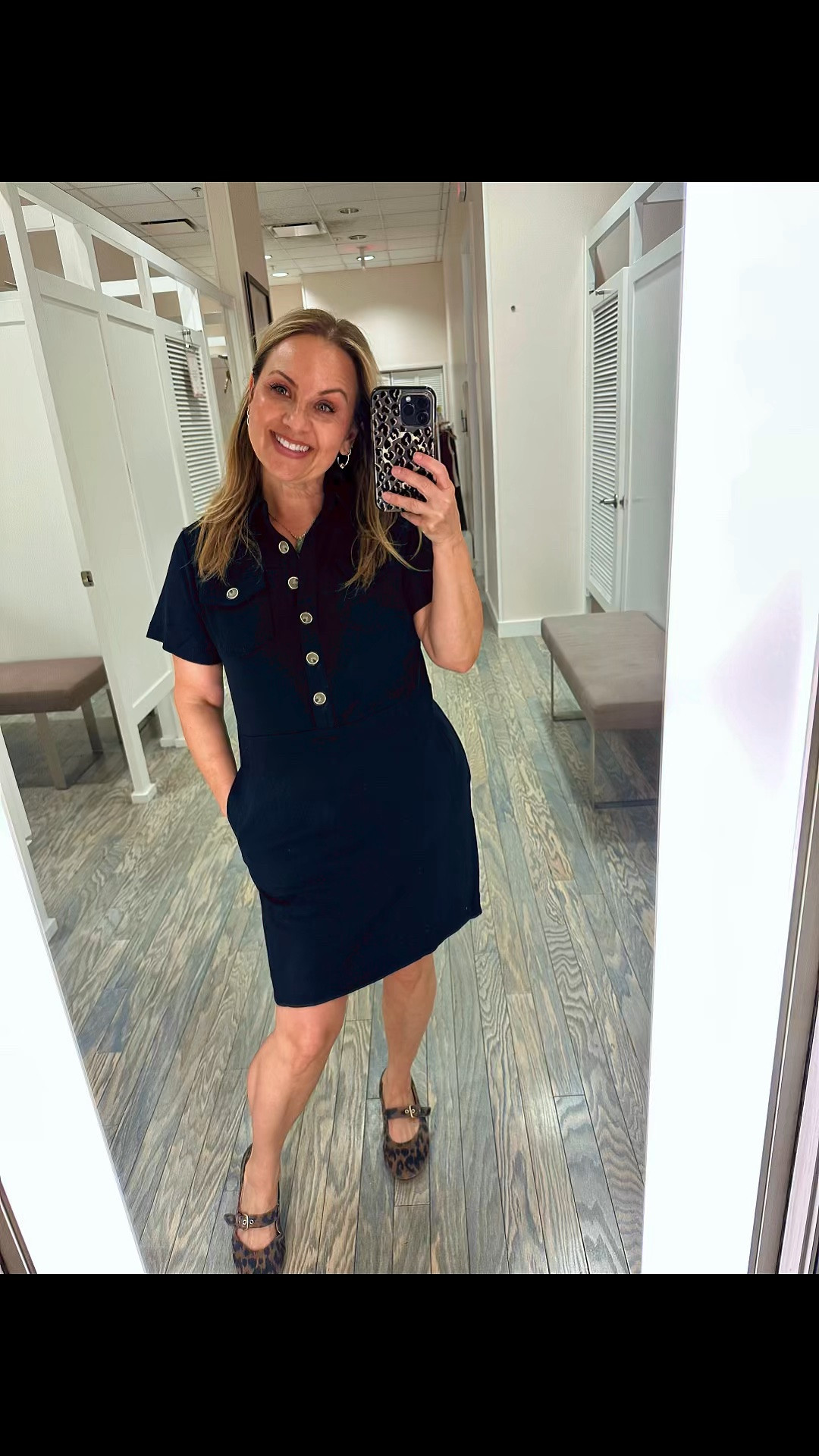 ✨ New arrival alert! ✨

Another dressing room favorite from LOFT! This dress is from their newest collection, and it’s one of those easy pieces you can throw on and instantly feel put together. I’m wearing a petite size 4, and the fit is spot on.

Dress it up with heels for dinner, keep it casual with sneakers or sandals, and add a denim jacket when the weather starts to cool. It’s the kind of piece you’ll reach for again and again.

🛍️ Shop this look through the link in my bio or on my LTK!

#LTKPetite #LTKWorkwear #LTKOver40