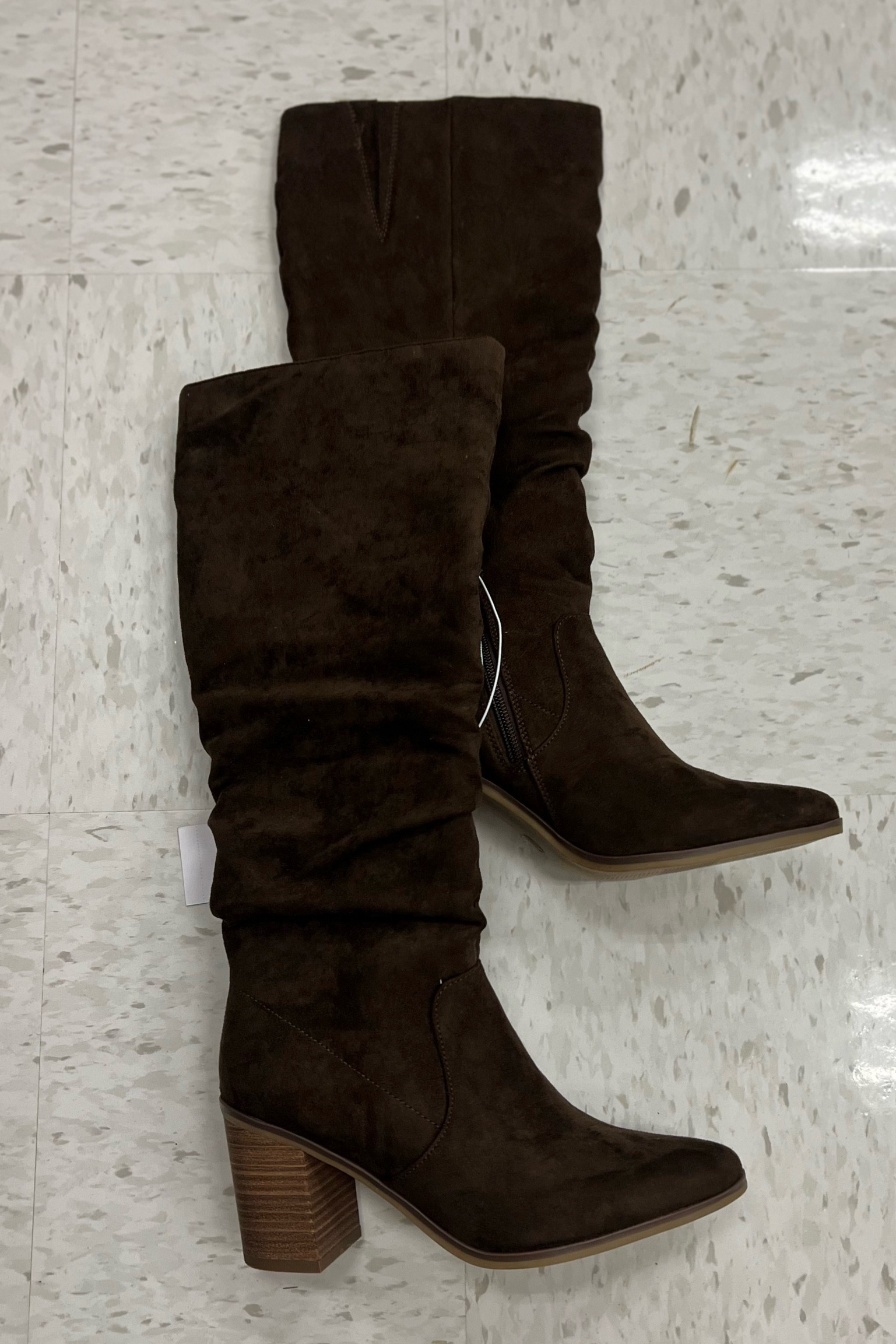 ✨Tap the bell above for daily look good, feel good style inspiration and luxury looks for less.

Chocolate knee high boots, faux suede dark brown boots

"Helping You Feel Chic, Comfortable and Confident." Let's go! 👑 

Boots for ladies Fashionable boots for females Ankle boots for females Knee-high boots Leather boots for females Suede boots for ladies Winter boots for females Heeled boots for ladies Flat boots for females Lace-up boots Chelsea boots Cowboy boots Combat boots Riding boots Waterproof boots Work boots Hiking boots Military boots Slouch boots Wedge boots Over-the-knee boots Platform boots Chukka boots Snow boots Rain boots Thigh-high boots Pointed-toe boots Round-toe boots Square-toe boots Peep-toe boots Fur-lined boots Faux fur boots Shearling boots Quilted boots Chunky heel boots Stiletto boots Wedge-heel boots Moccasin boots Fringed boots Western boots Biker boots Chelsea rain boots Platform ankle boots Lug sole boot
Over 40 mom, over 50, midlife, midsize


Follow my shop @Lindseydenverlife on the @shop.LTK app to shop this post and get my exclusive app-only content!

#liketkit #LTKFindsUnder50 #LTKOver40 #LTKShoeCrush
@shop.ltk
https://liketk.it/4PO4Z