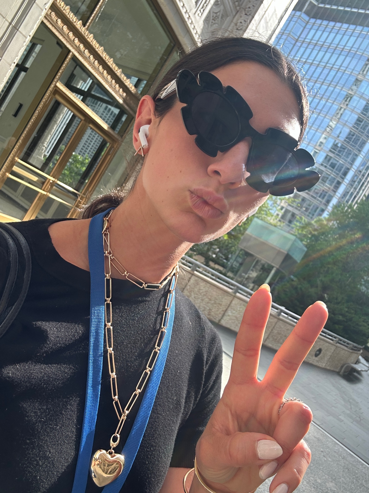 Sunglasses 
Amazon dupe
Summer shades
Cat eye sunglasses 

#LTKFindsUnder50 #LTKStyleTip #LTKSeasonal