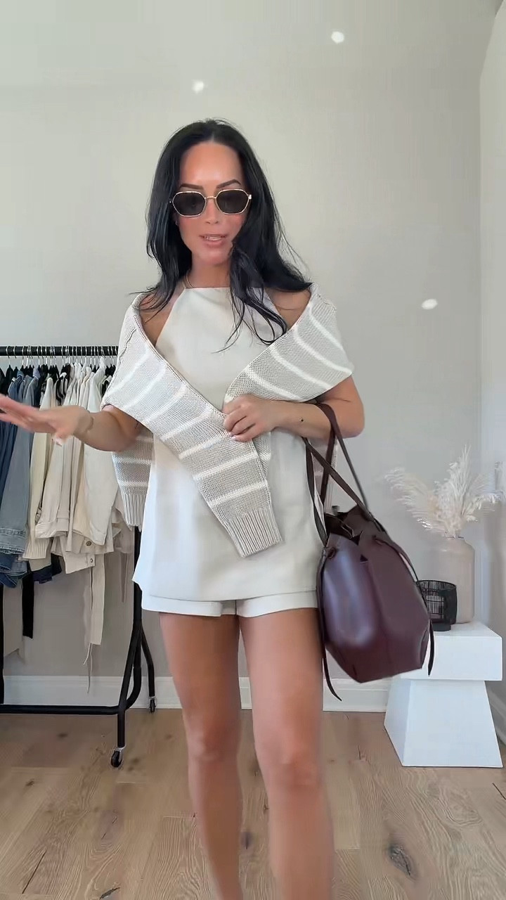 neutral chic outfit 🤍 putting together a very neutral, chic outfit with some of my favorite new arrivals + go-to accessories. these are the kind of pieces you can mix, match, and rewear on repeat.

shop this look on my LTK in the outfit inspo section ✨
for reference: 5’7”, 145 lbs, 32DD wearing a size smalls

@Aritzia 