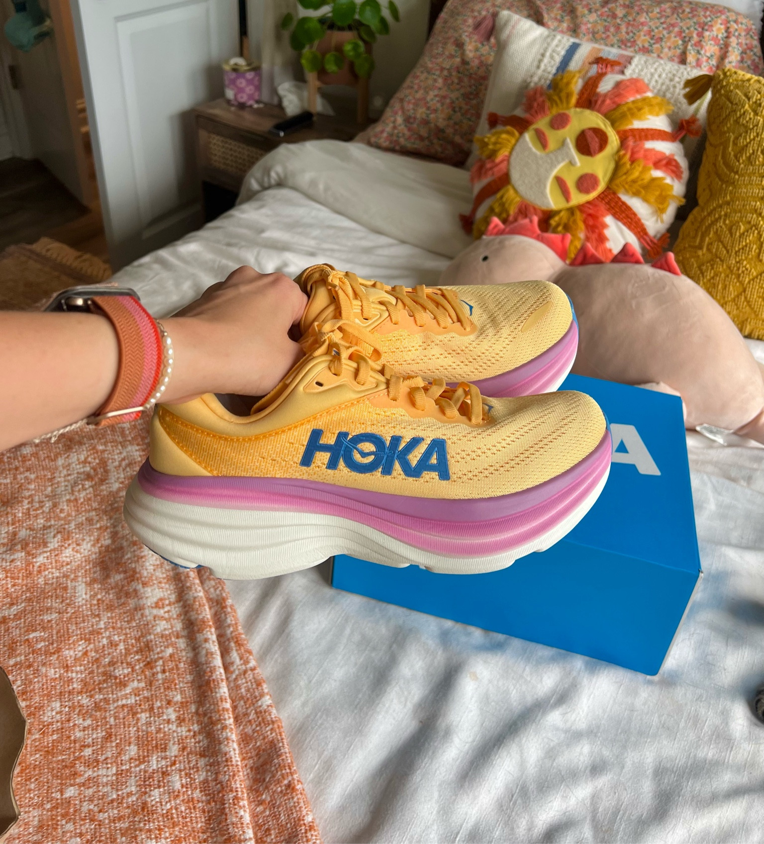 my favorite active shoes lately!! 🍊🧚🏼

#LTKfitness #LTKSale