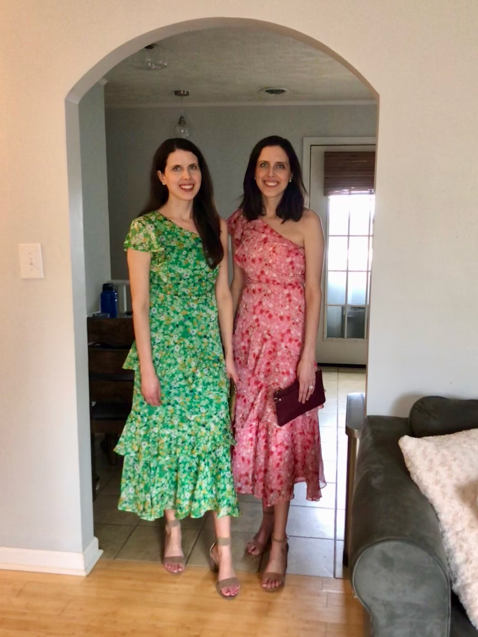 Ready for spring 🌸 and all the pretty dresses! Lots of dresses linked. We both sized up in these Astr the label one shoulder floral dresses. Both wearing a size small.

Easter dress
Spring dress
Floral dress
Amazon finds
Wedding guest dress
Spring wedding


#LTKfindsunder100 #LTKSeasonal #LTKwedding