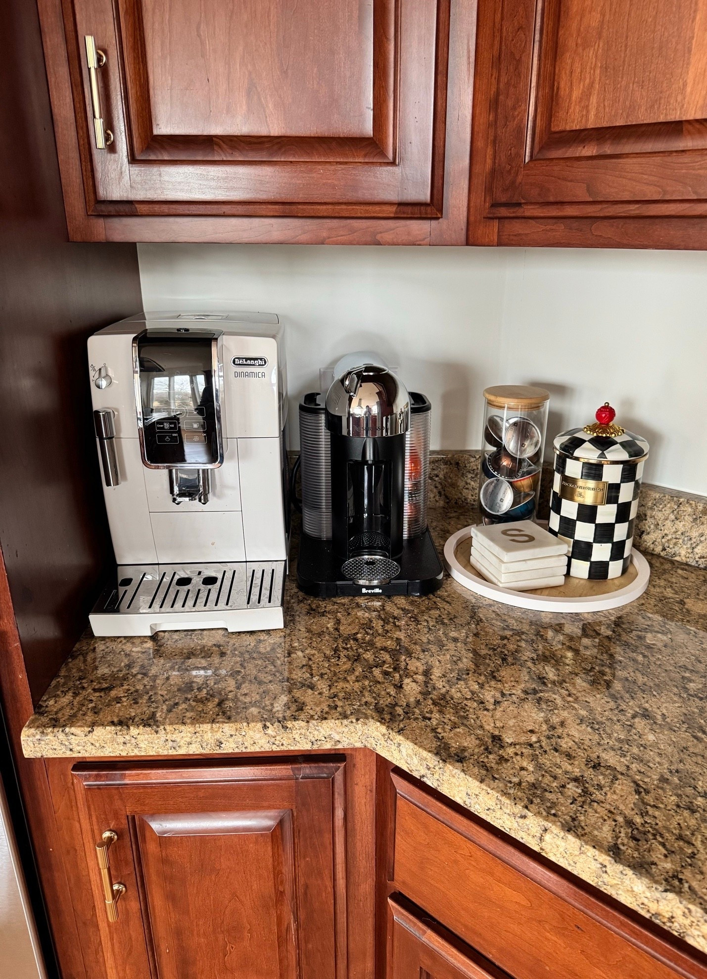 My little coffee corner ☕️

I’m at this station every morning (and sometimes in the afternoon too 😂)

Linking everything I use daily because it’s both functional and pretty enough to leave out.

#LTKSeasonal #LTKHome #LTKmorningroutine