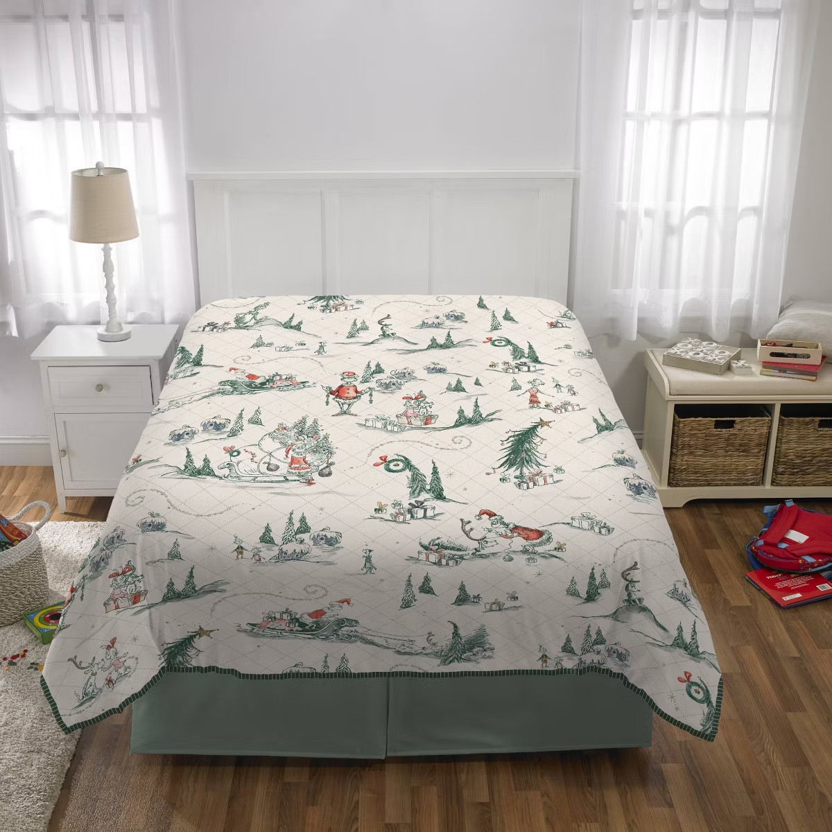 The Grinch Full/Queen Quilt | Target
