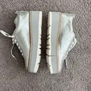 Dolce Vita Toyah Silver Metallic Suede size 10 | Poshmark