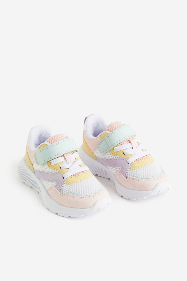 Sneakers | H&M (US + CA)