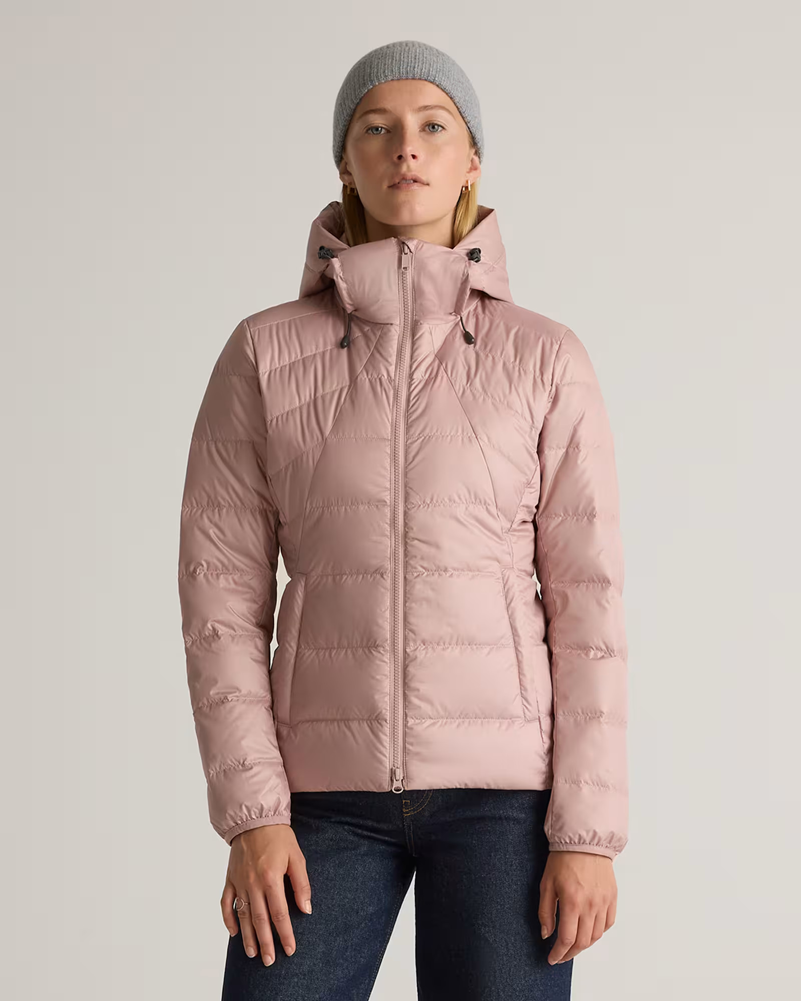 Lightweight Down Packable Puffer Hooded Jacket | Quince