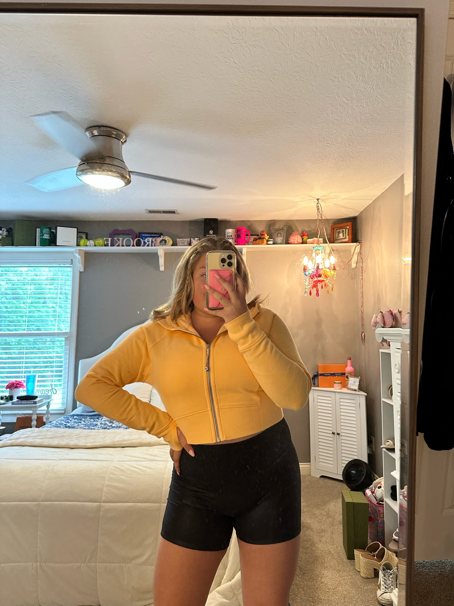 in love with my new cropped zip up scuba hoodie! such a fun color for summer and so flattering! 

#LTKstyletip #LTKFind #LTKU