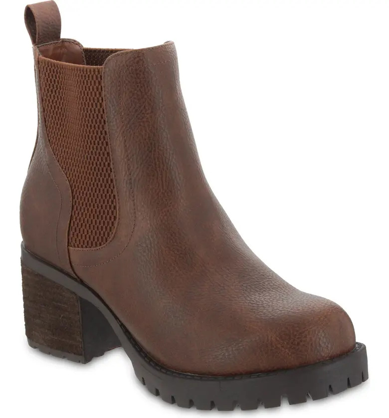 Jonna Lug Sole Chelsea Boot | Nordstrom