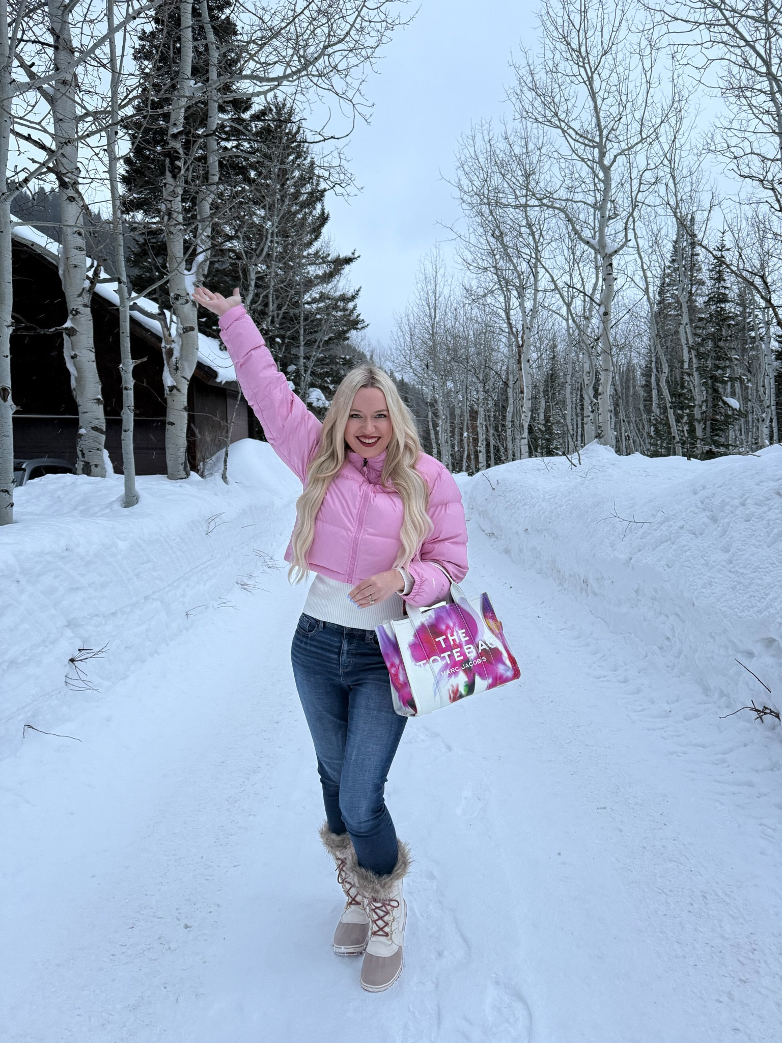 A pink puffer jacket makes any winter outfit way more fun 💕

#LTKStyleTip