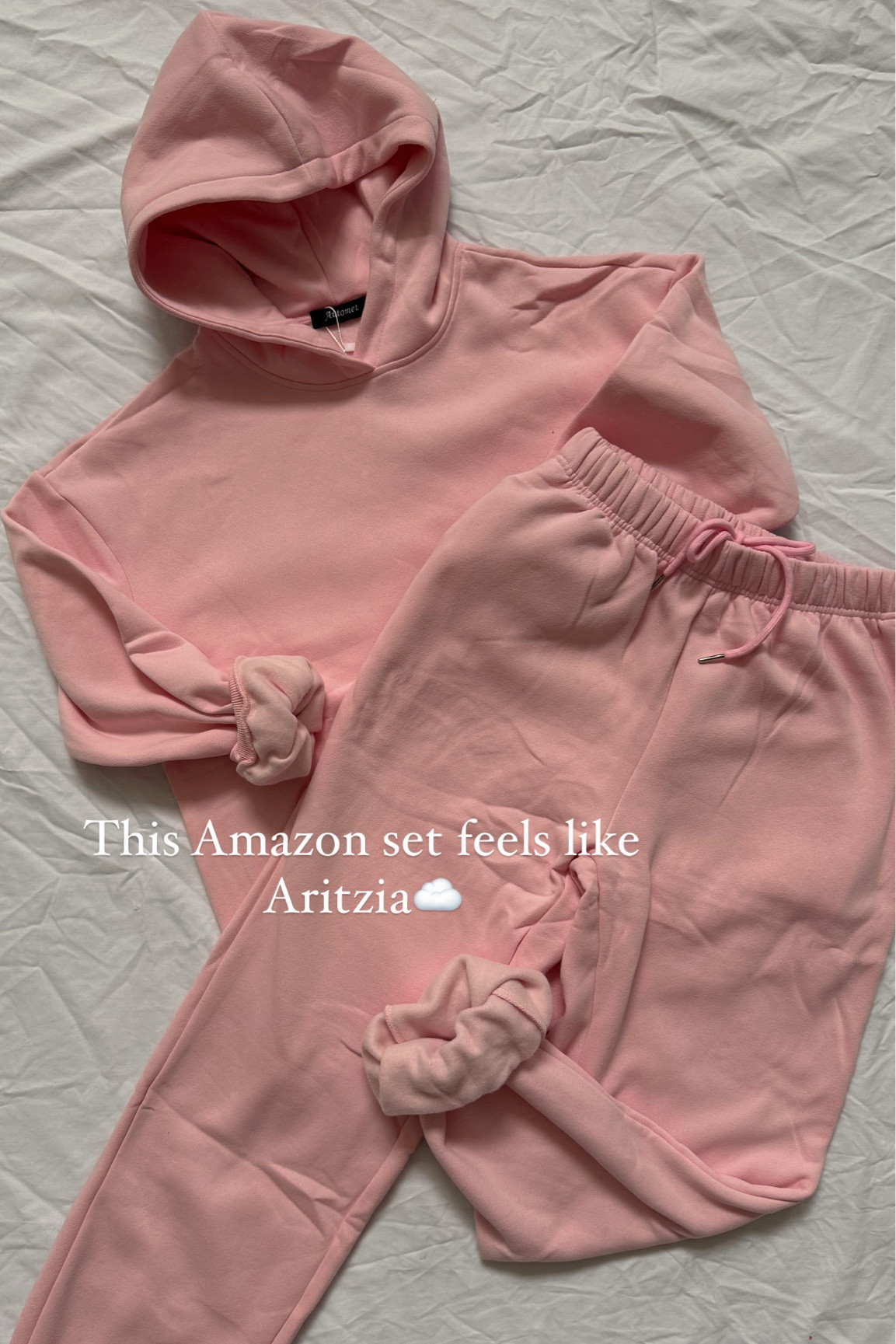 Sooo comfy! Oversized fit!
Amazon find
Valentine’s Day 
Amazon outfits


#LTKFindsUnder100 #LTKStyleTip #LTKFindsUnder50