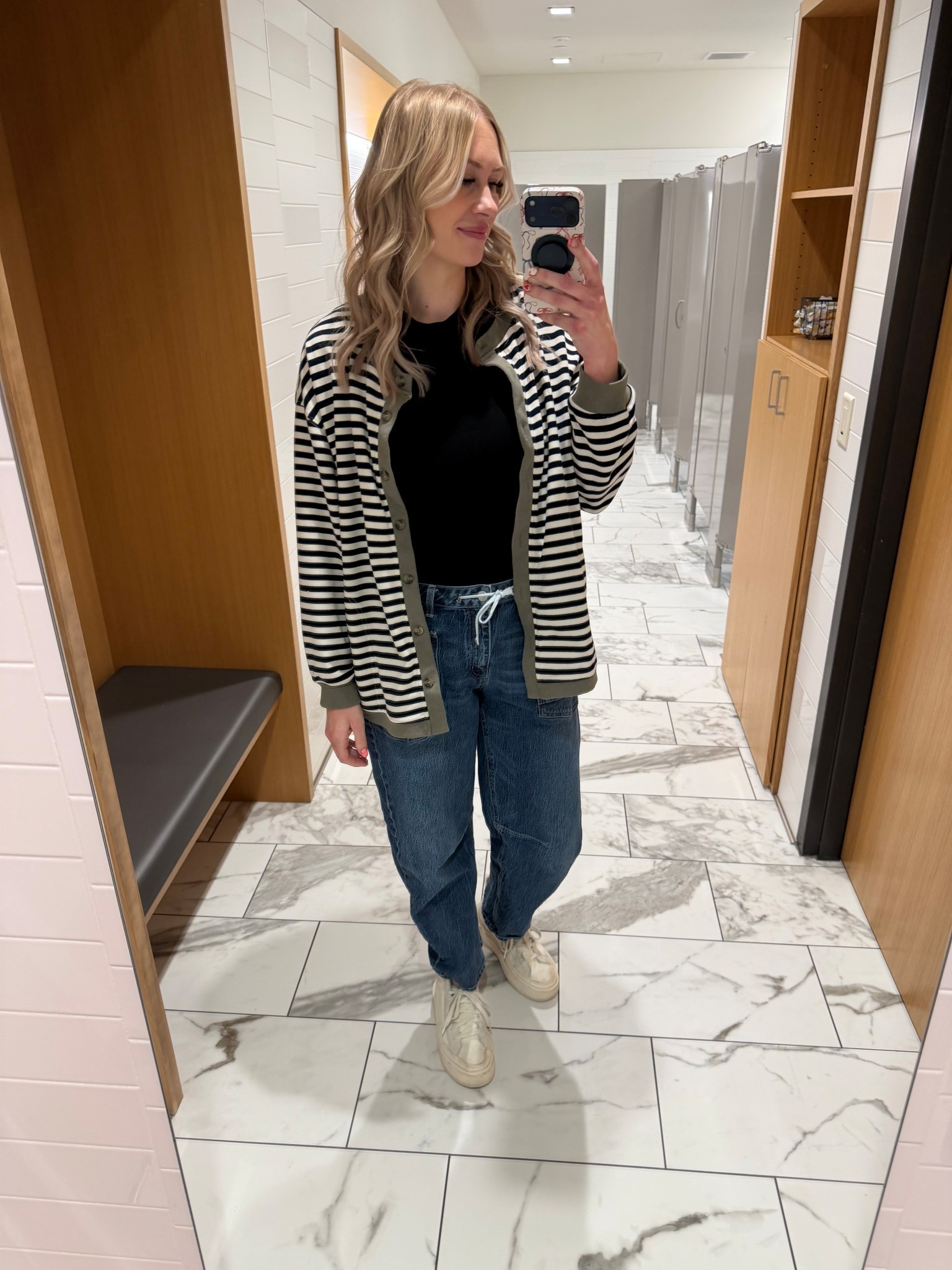 Working Mom casual in office day OOTD

#LTKmomlife #LTKootd #LTKdayinmylife