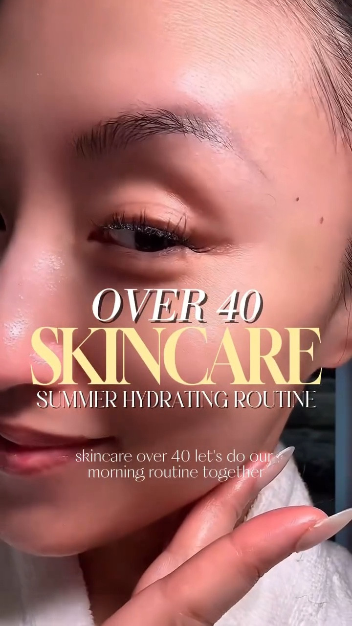 Skincare over 40 means constantly listening to what my skin needs—and lately, that’s hydration, hydration, hydration. LA heat has been no joke, and my skin’s been feeling extra dry and textured. This morning routine has really helped bring things back into balance.

I’ve been especially loving the new Medik8 C-Tetra™ Advanced Gel-Serum—it’s light, glowy, and plays so well under makeup. Also obsessed with their zinc-free SPF—no white cast and no waiting around to apply foundation.

And yes, I’m still loyal to some longtime faves too. Sharing the full lineup below if you’re curious 💛

Morning routine products featured:
✨ Lagom Cellus Mist Toner
✨ Kiehl’s Iris Extract Essence
✨ Tirtir SOS Serum
✨ Medik8 C-Tetra™ Advanced Gel-Serum
✨ First Aid Beauty Ultra Repair Cream
✨ Medik8 Advanced Day Ultimate Protect (zinc-free SPF)

Do you switch up your skincare in the summer too? Would love to hear what’s in your current lineup! #SkincareOver40 #MorningRoutine #HydratedSkin #SummerSkinCare #Lagom #Kiehls #Tirtir #Medik8 #FirstAidBeauty #VitaminCSerum #SPFlove