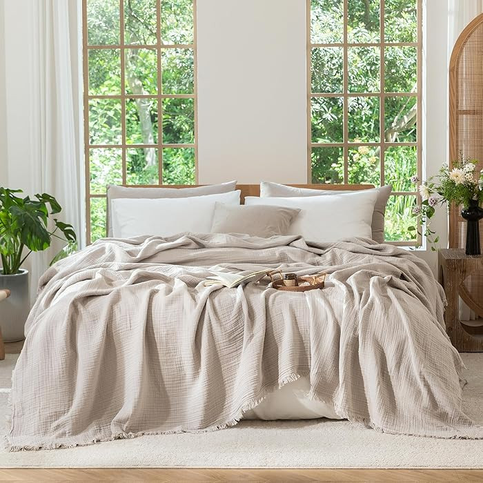MooMee Muslin Blanket - 100% Cotton 4-Layer Gauze Throw Blanket with All-Around Fringe, Ultra-Sof... | Amazon (US)