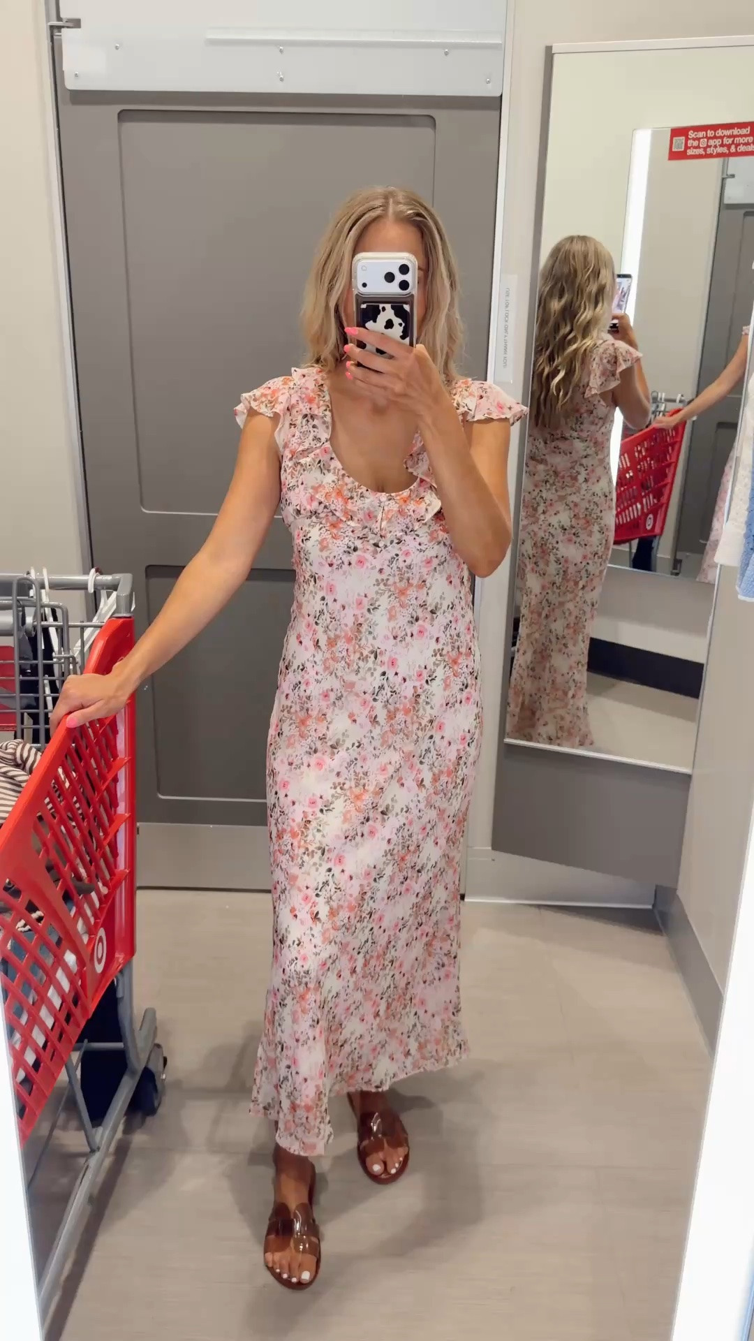 This has to be one of the prettiest dresses I’ve ever seen at TARGET 🎯 perfect to wear to church, baby / bridal shower, etc. 

Wearing my tts (small)

5’5” | 120 ish lbs

#LTKdayinmylife #LTKootd #LTKmomlife