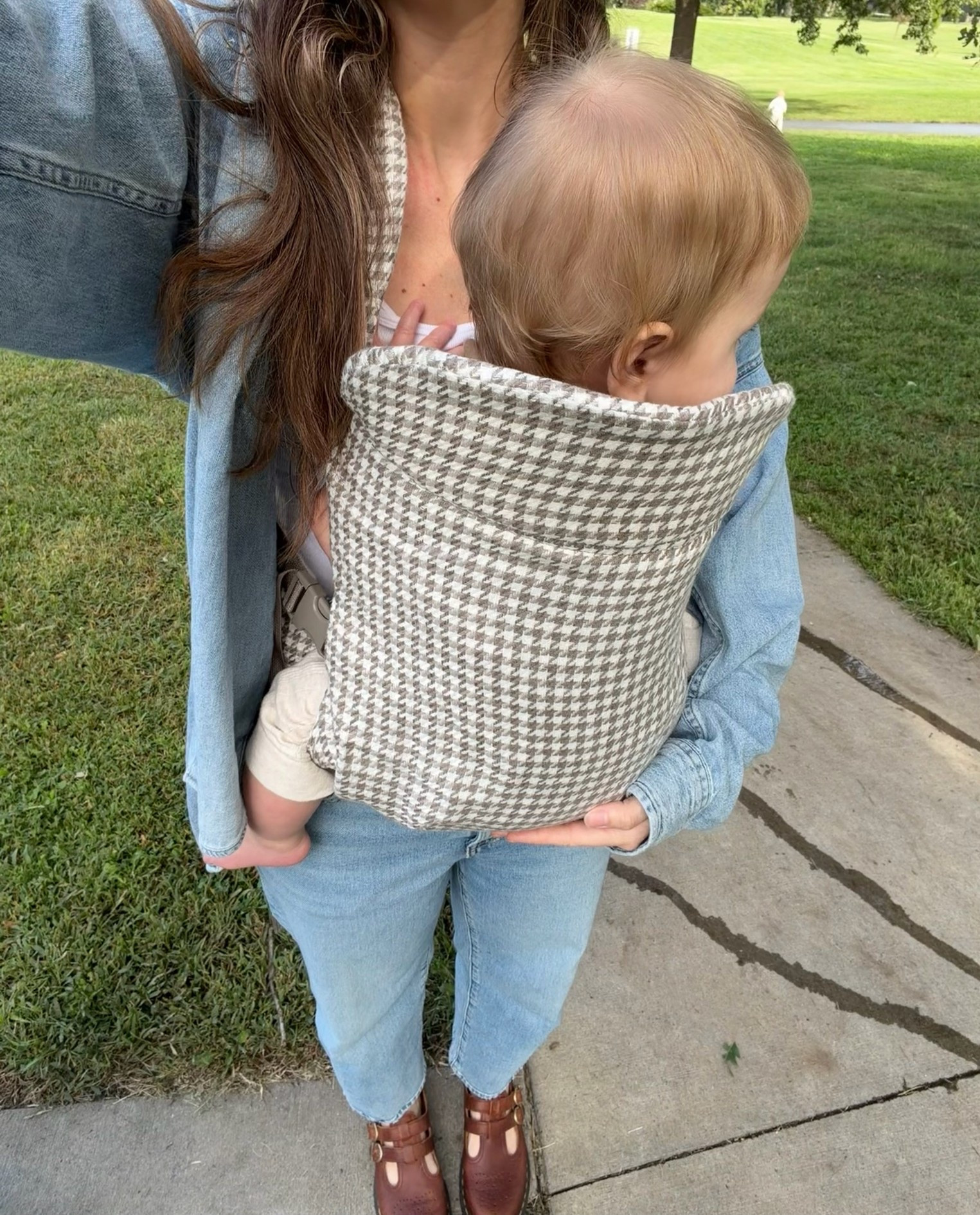Bring a medium and button-down, and jeans are true to size! obsessed with this carrier!￼

#LTKootd #LTKSeasonal #LTKBaby