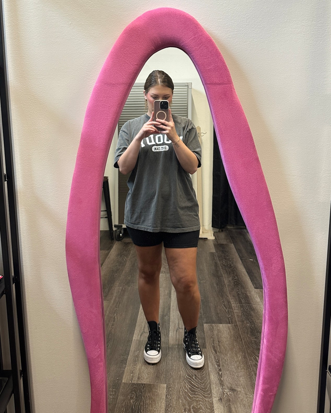 Salon vibes 💕 #salon #funky #ootd 

#LTKMidsize #LTKootd #LTKBeauty