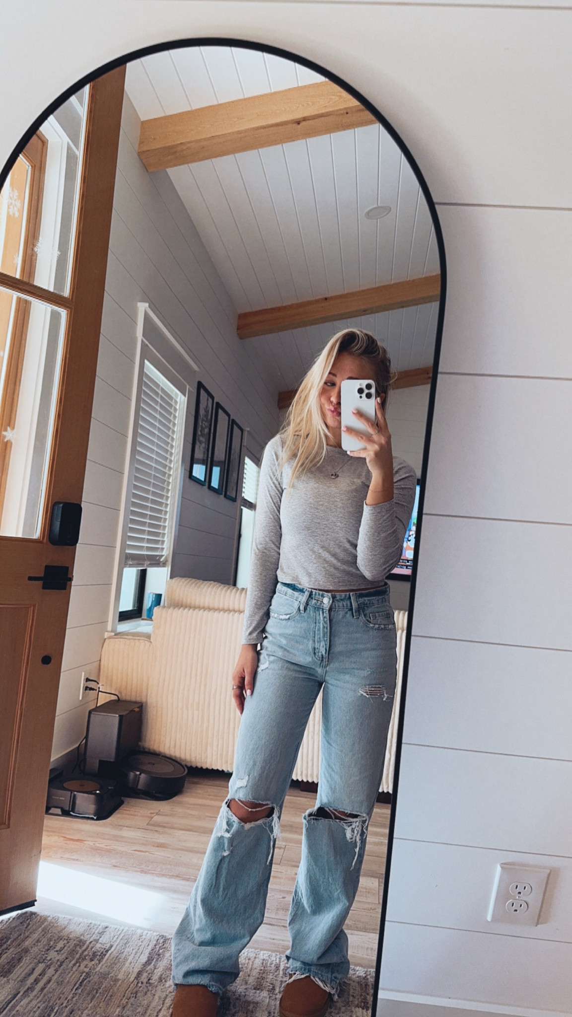 Comfy day outfit 🫶🏼

#LTKFindsUnder100 #LTKFindsUnder50 #LTKSeasonal