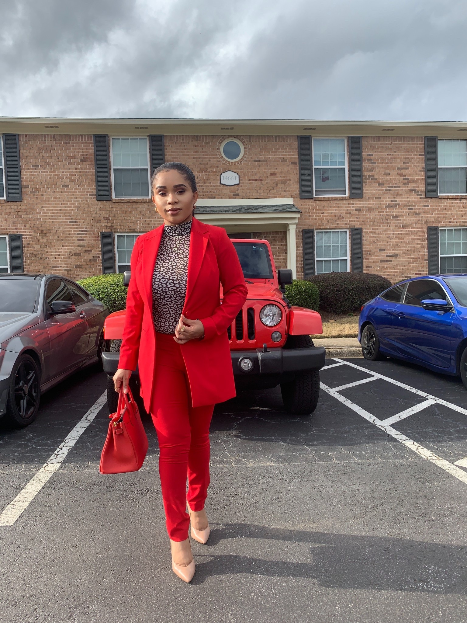 You can never go wrong with a red blazer and pant sets. The red brings out your face and lighten up the room even the winter season. 

Scroll below to shop similar look