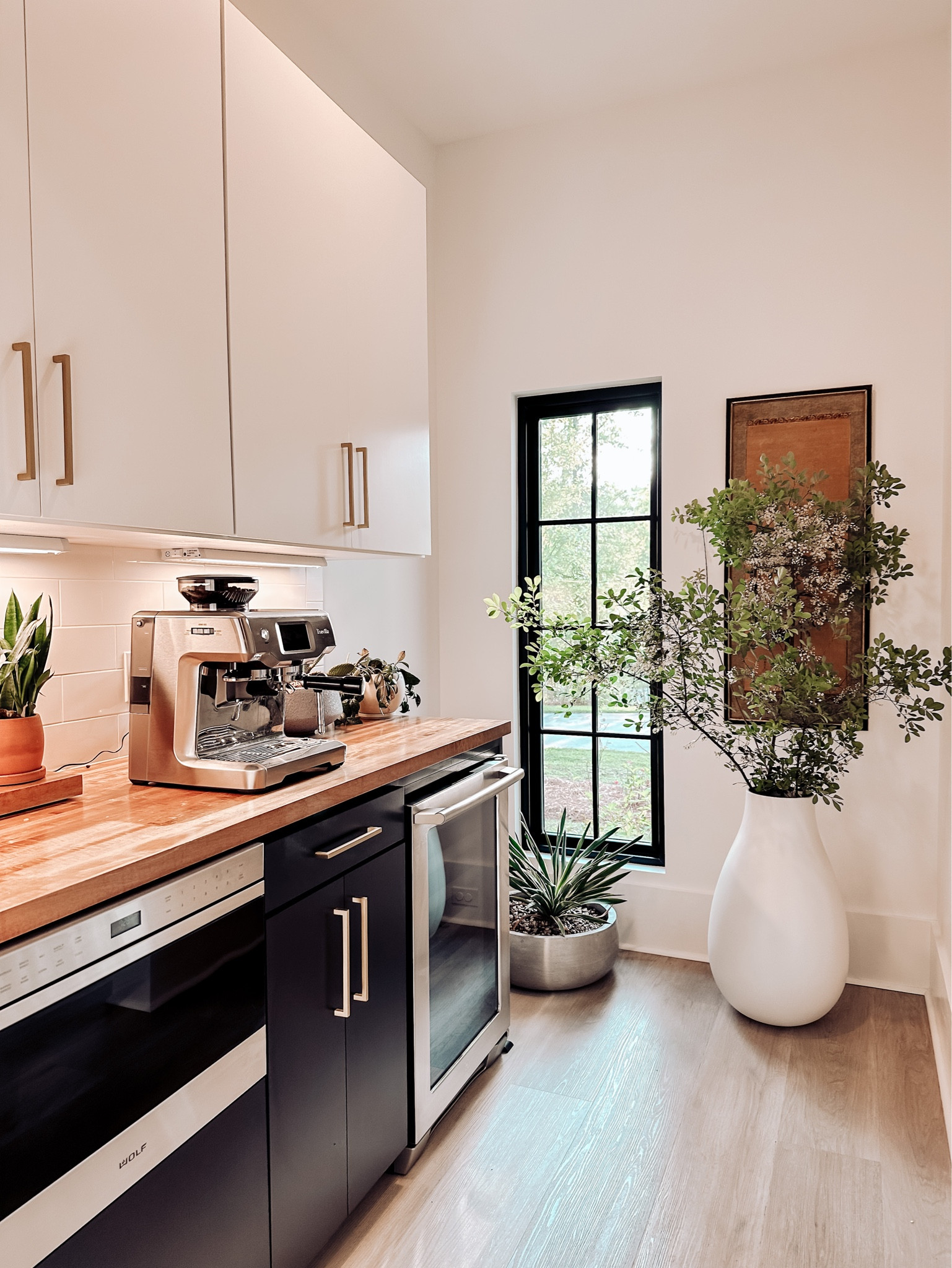 Home decor west elm floor vase large vase modern decor 

#LTKhome #LTKFind