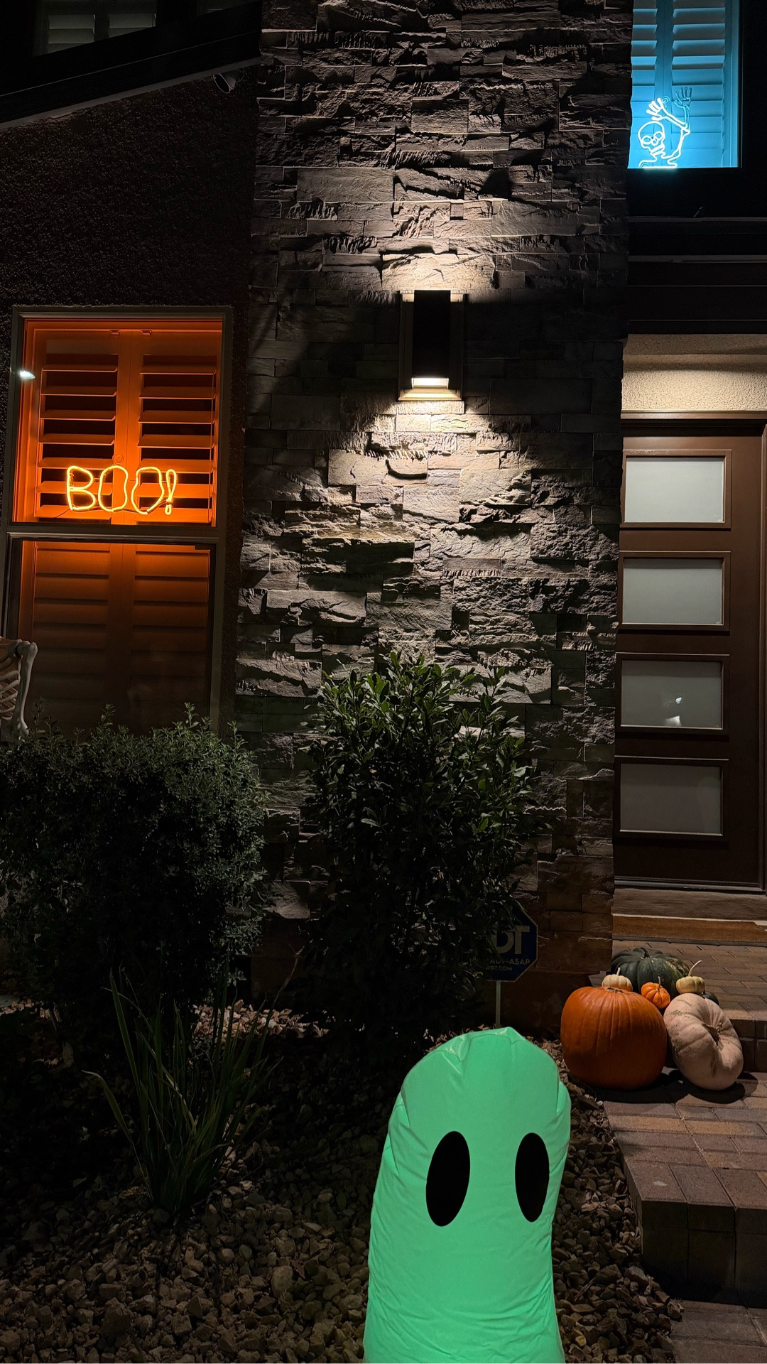 It’s all neon, bones and ghosts over here.  

#LTKHalloween #LTKSeasonal #LTKHome