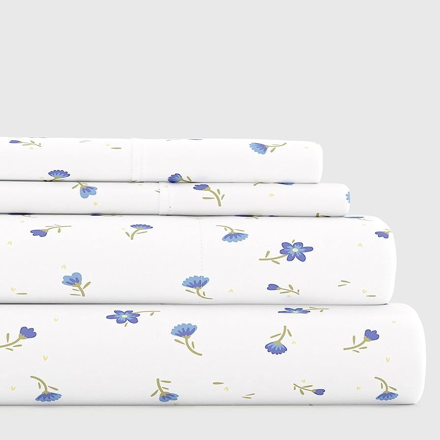 Linen Market 4 Piece Patterned Sheet Set, Full, Soft Floral Light Blue | Amazon (US)