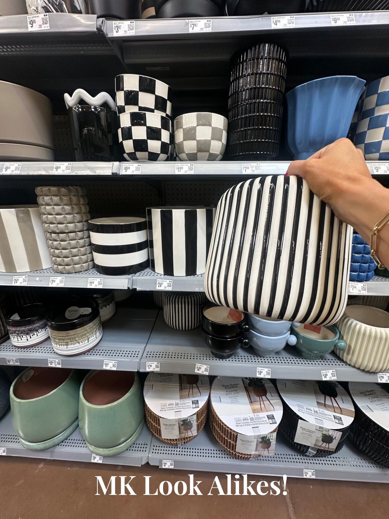 Mackenzie Child’s look alikes @walmart prices! #WalmartFinds #WalmartSpring

#LTKHome #LTKSeasonal #LTKSpringSale