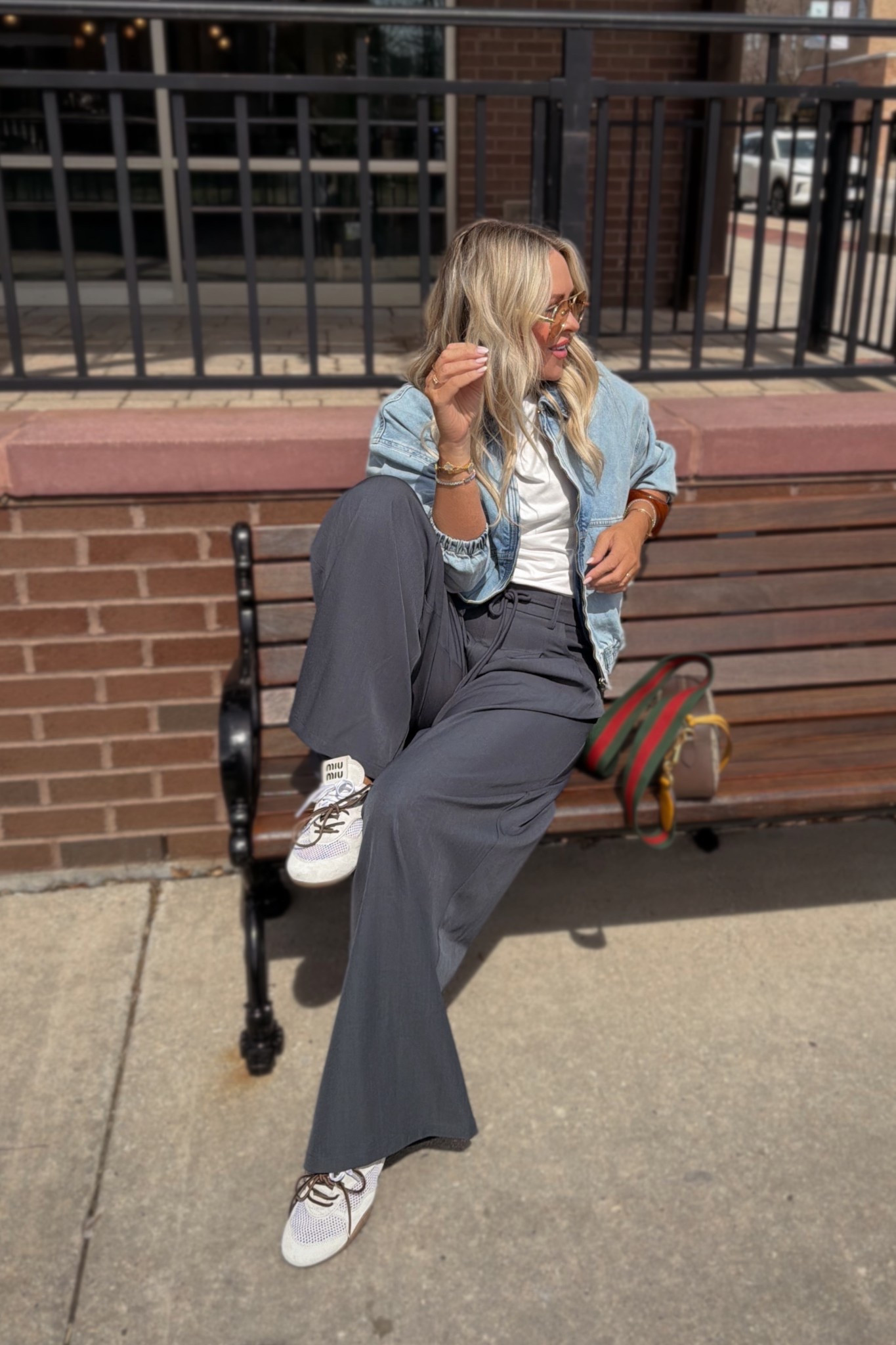 These pants now come in denim too! Ordered so fast! ✨


Spring pants. Spring style. Sneakers. Denim. Track pants. Workwear. 


#LTKootd #LTKOver40 #LTKgrwm