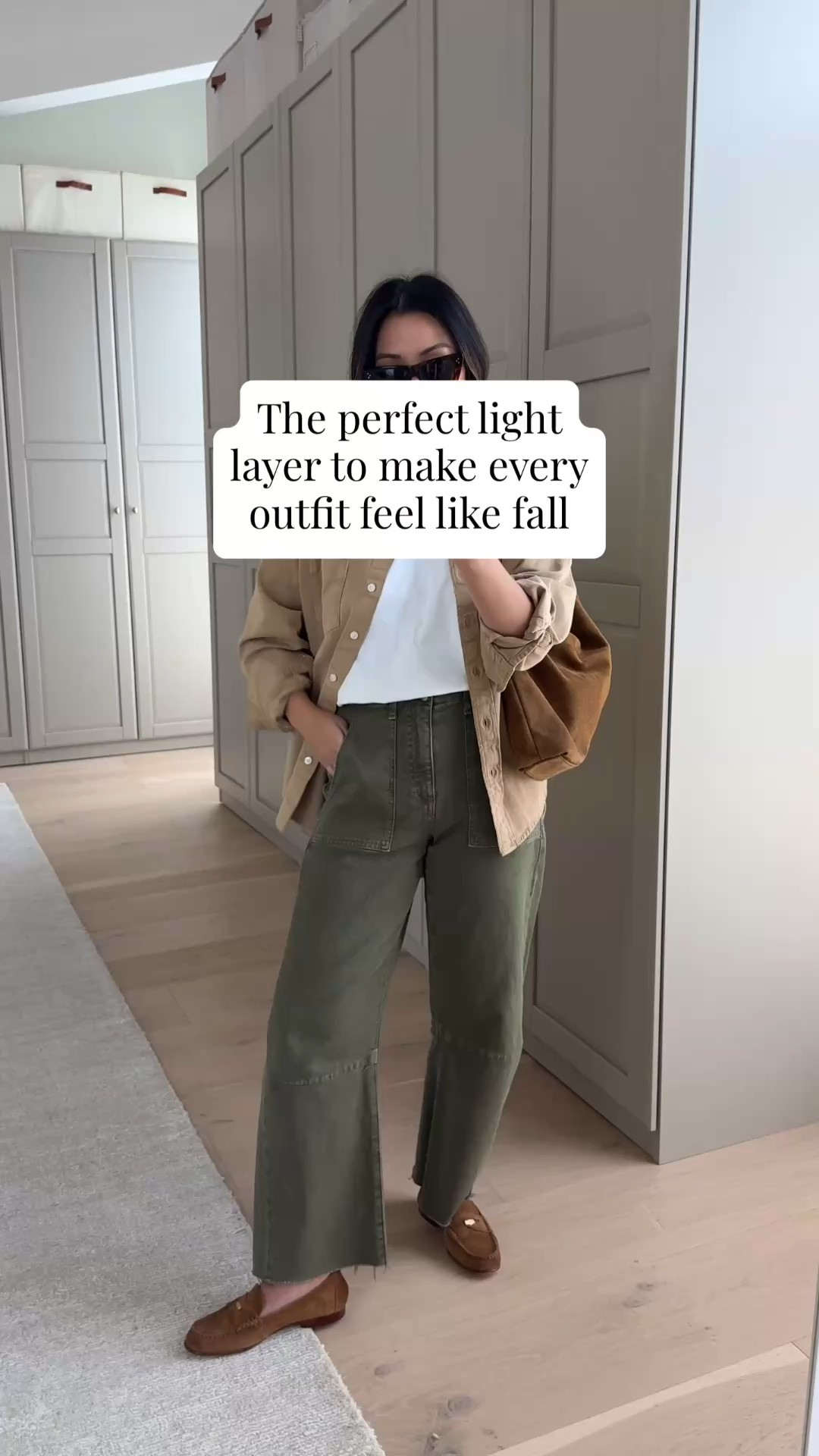 This shirt will make all your outfits feel like fall 🍂. Wear it buttoned up or as a layer. 

Gap shirt petite xs
Aritzia tee medium
Le Jean utility barrels 25
Veronica Beard loafers 5.5
Loeffler shoulder bag - old
Celine sunglasses

#LTKmomlife #LTKPetite #LTKOver40