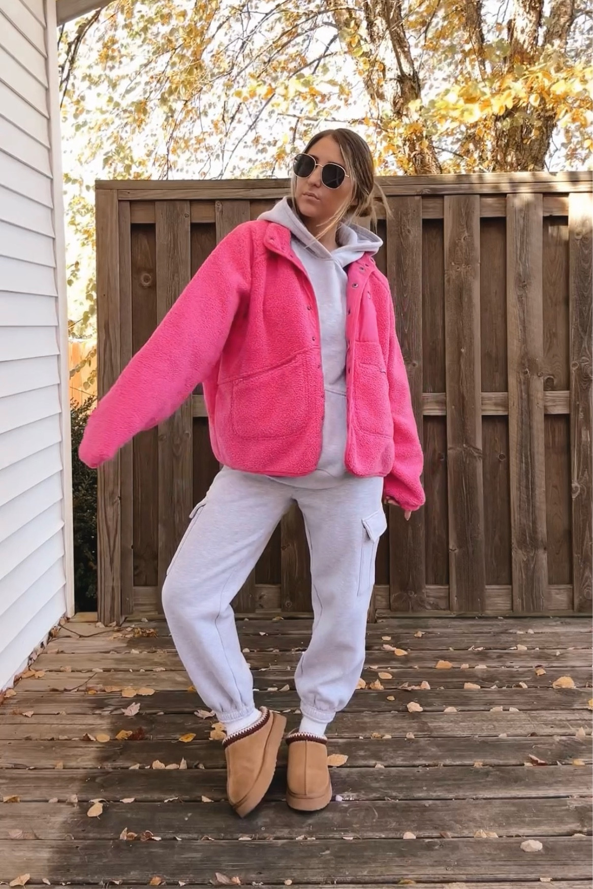 Amazon hoodie and joggers ✨
Wearing small in bottoms, medium in top  


#LTKSeasonal #LTKHoliday #LTKCyberWeek