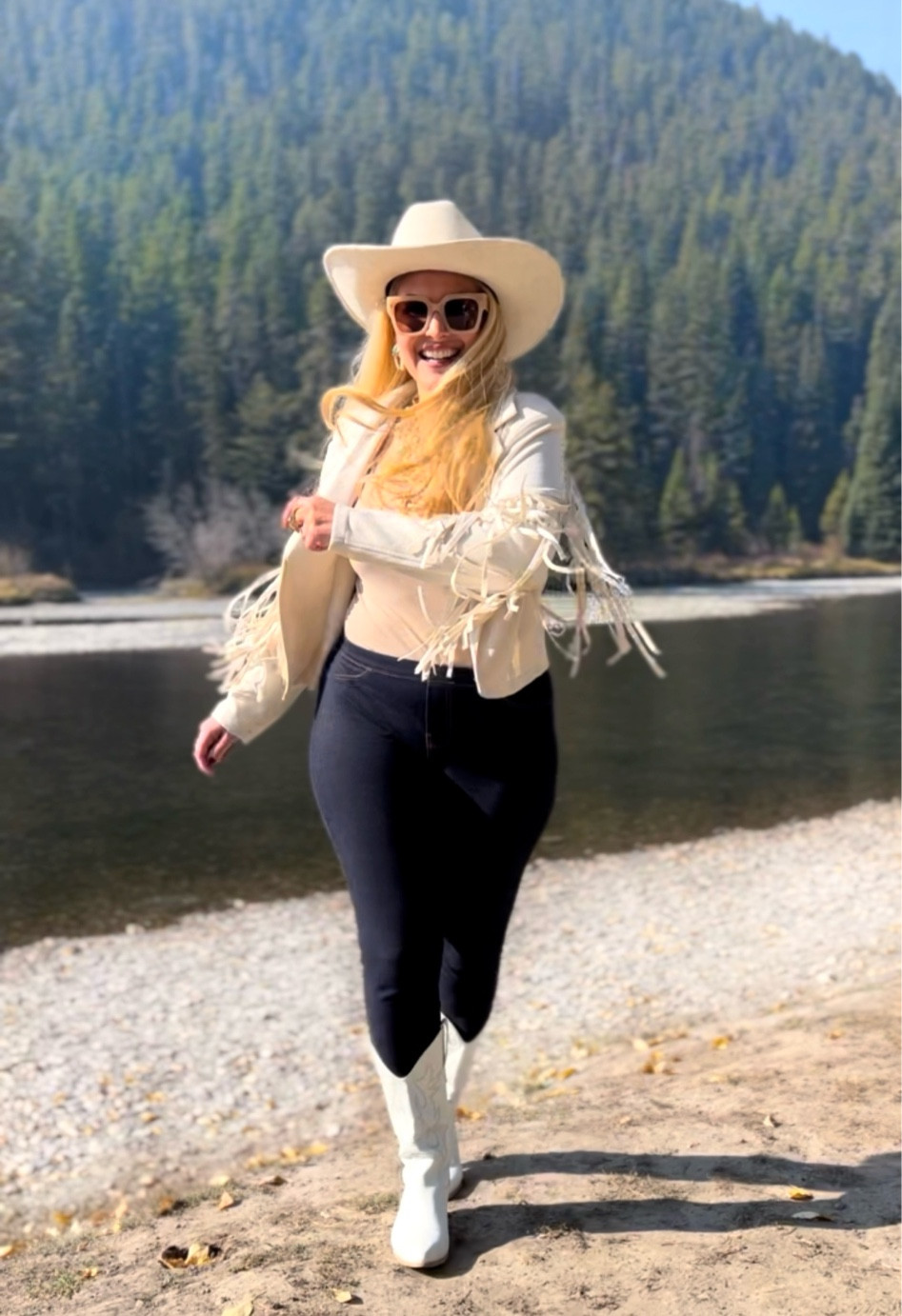 🤠WESTERN OUTFITS: It’s been an AMAZING time in Jackson Hole, Wyoming!

🏔️Enjoying all of the Grand Teton mountain views and country western outfits. Loving every minute of the western fashion!

Fringe Jackets medium, Denim leggings large, Cowboy boots size 10

🧥COWBOY JACKET, LEGGINGS & BOOTS: @amazonfashion
💎EARRINGS & NECKLACE: @elizabethcolejewelry


 #amazonfashion #founditonamazon
#elizabethcolejewelry #elizabethcole #fallfashion #fallvacation #countryoutfit #jacksonhole #wyominglife #westernstyle #fallstyle #falloutfitinspo #falloutfits 


#LTKSeasonal #LTKShoeCrush #LTKStyleTip #LTKItBag #LTKFindsUnder100 #LTKOver40 #LTKMidsize #LTKTravel #LTKWorkwear #LTKU #LTKSaleAlert #LTKFindsUnder50 #LTKHalloween #LTKHoliday #LTKGiftGuide