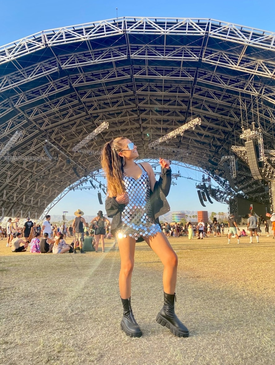 Coachella Disco Queen🪩

#LTKFind #LTKstyletip #LTKfit