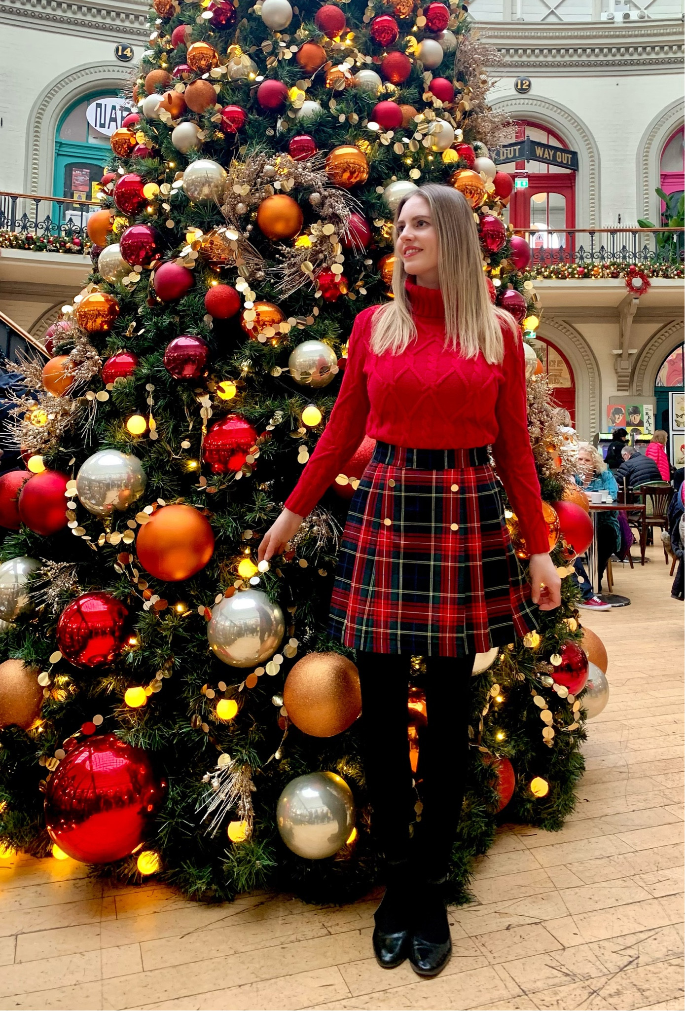 Red tartan skirt and chunky knitted jumper — love this look for Winter ♥️

Vintage style vintage fashion winter fashion winter style winter outfit red outfit plaid skirt tartan skirt mini skirt Mary Jane 

#LTKfindsunder50 #LTKstyletip #LTKparties