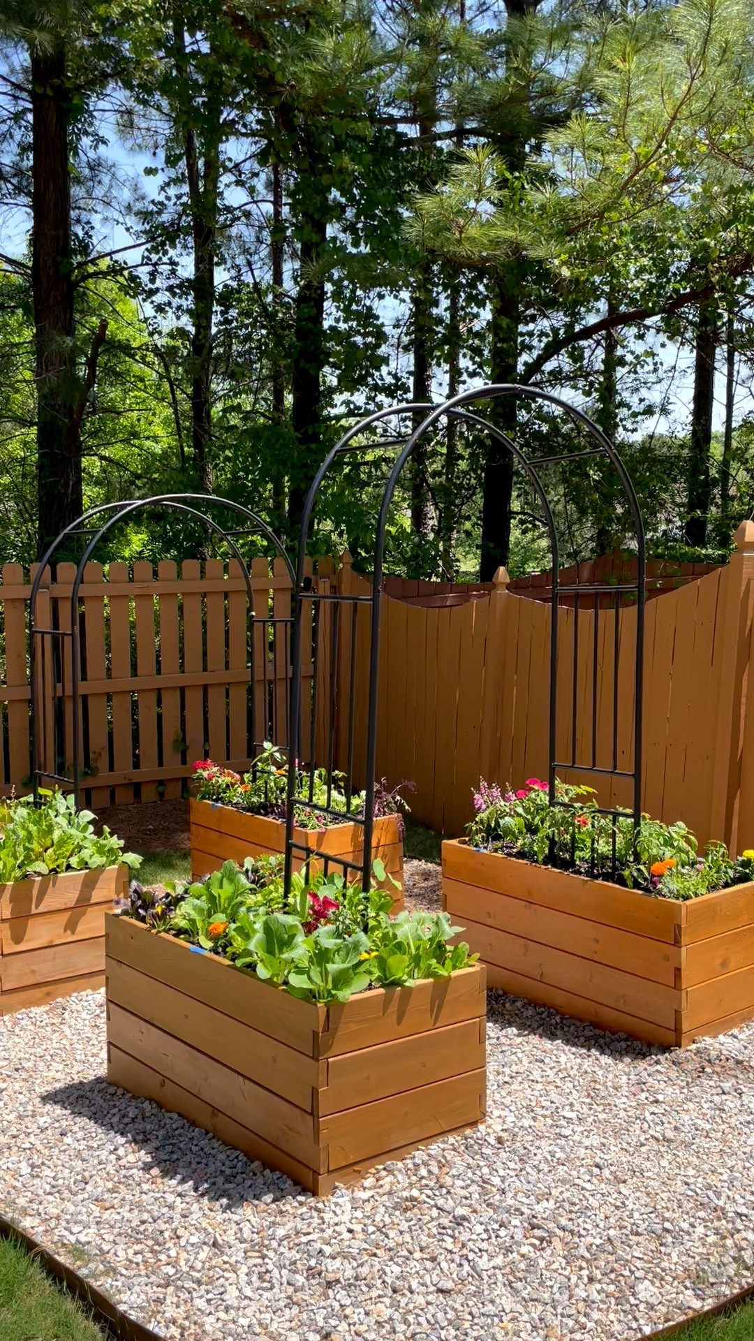 My garden ❤️

Garden design, raised bed garden, spring, garden layout, trellis, arbor, bed, rocks

#LTKfitnessgoals #LTKActive #LTKHome