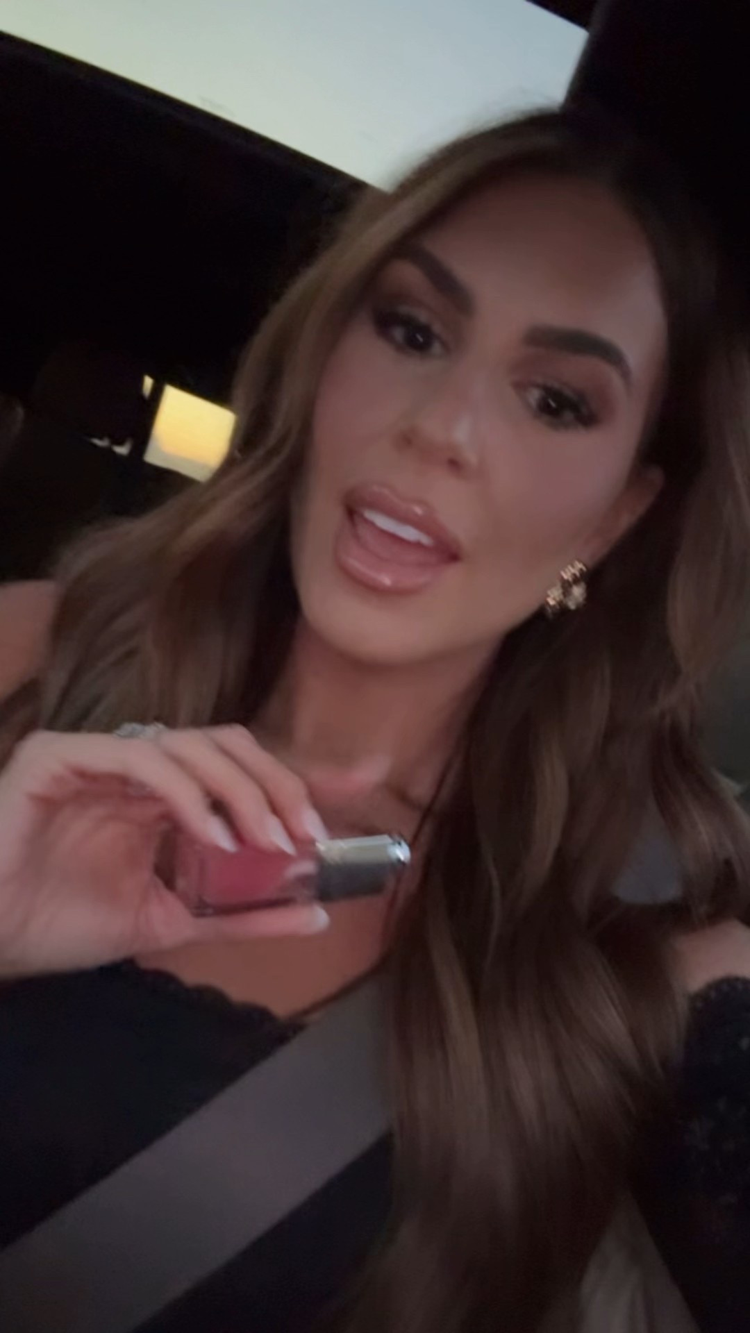 Shade pink lip oil 

#LTKgrwm #LTKBeauty #LTKootd