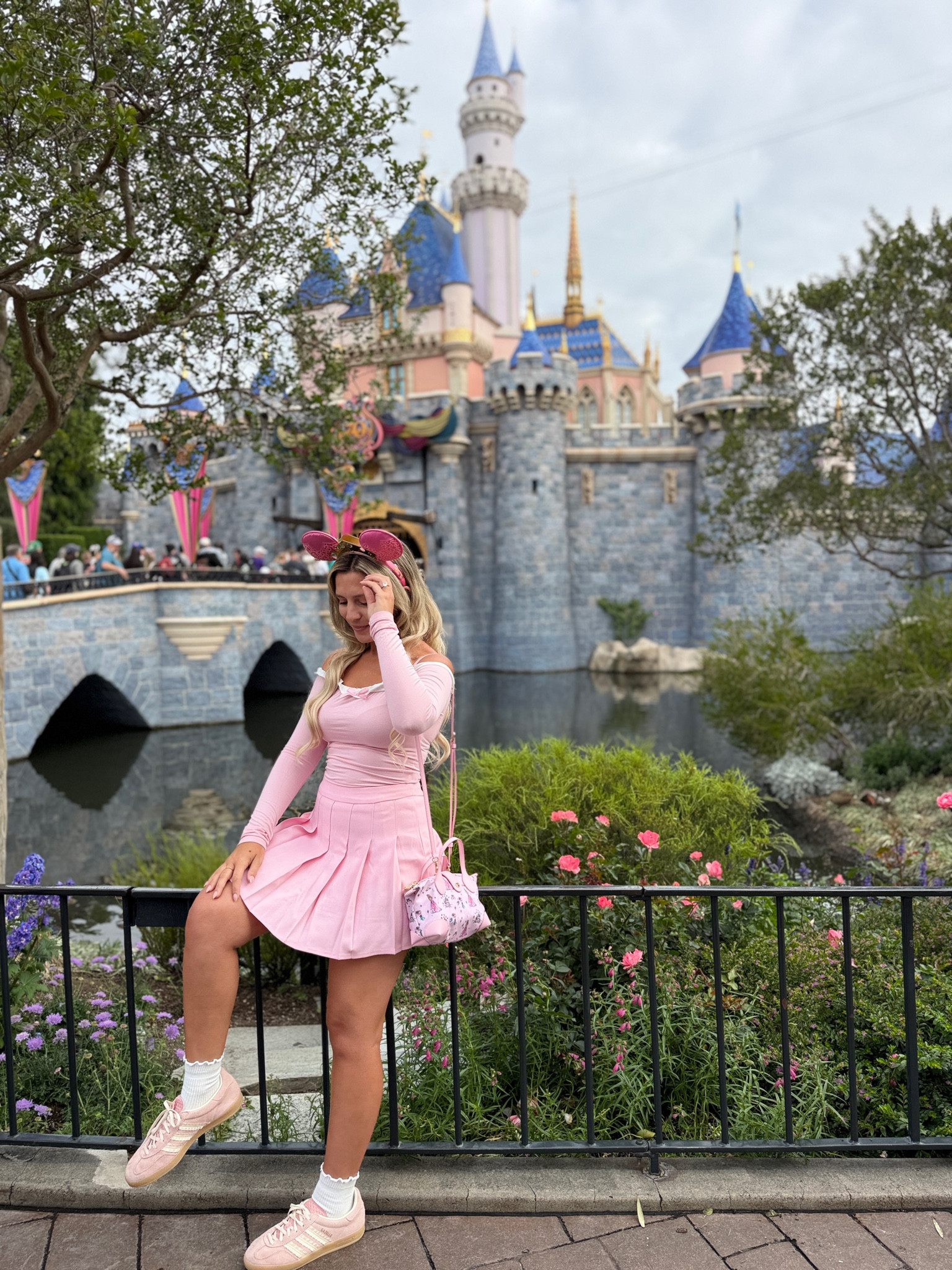 Aurora outfit for a Disney day!

#LTKootd