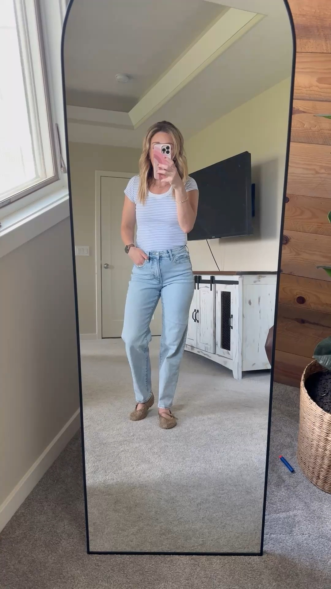 Mom outfit of the day 

#LTKSaleAlert #LTKmomlife #LTKootd