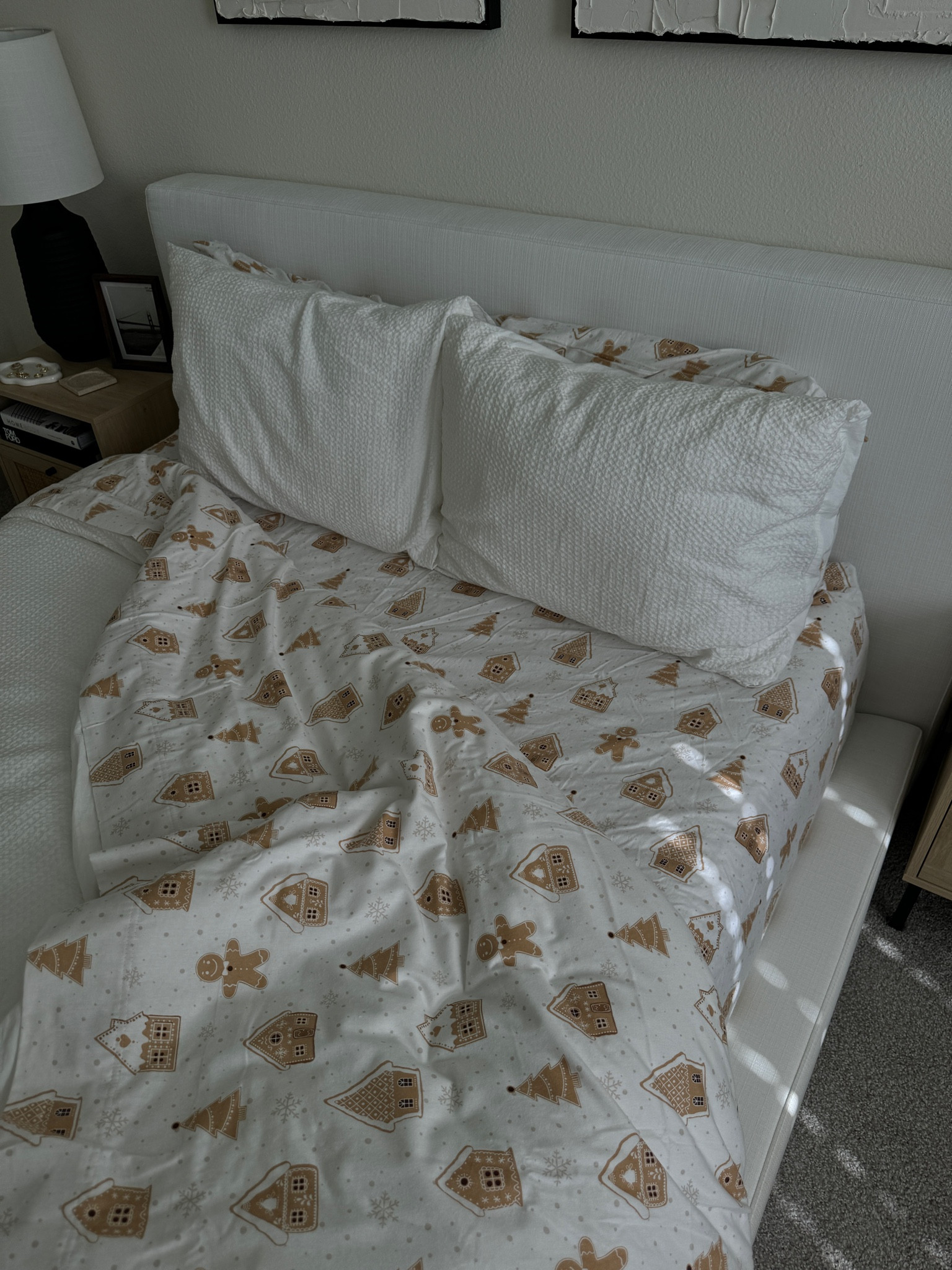The cutesttt gingerbread sheets from Amazon! I love the neutral colors🤎

#LTKHoliday #LTKFindsUnder50 #LTKHome